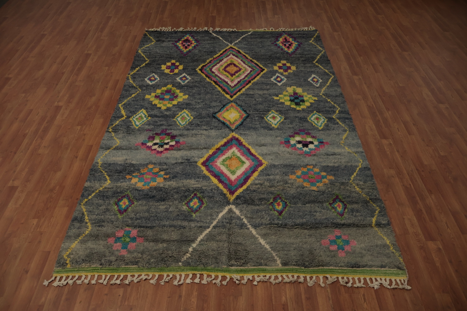 Stylish Geometric Moroccan Area Rug 7x11 to Enhance Your Home Decor