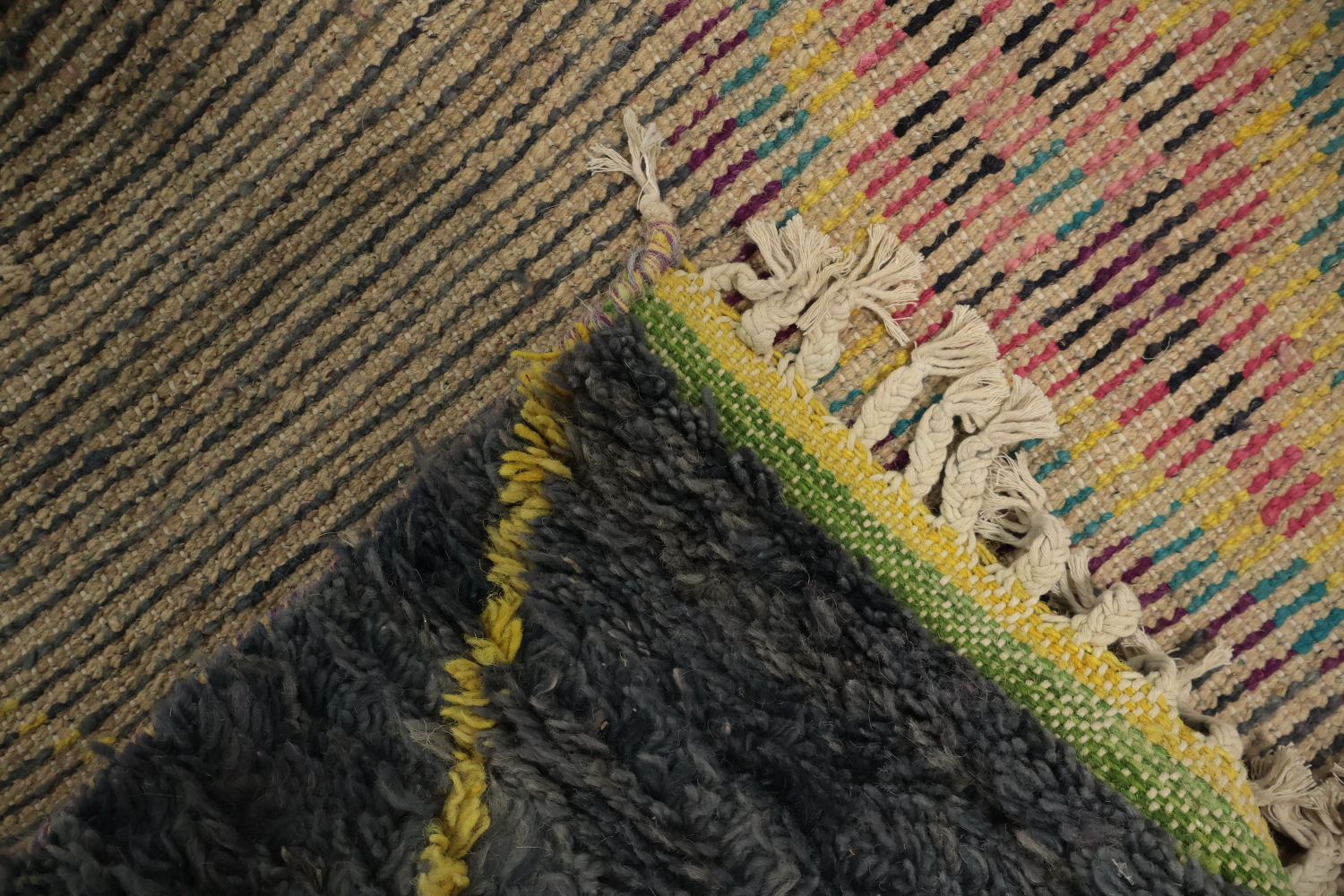 Stylish Geometric Moroccan Area Rug 7x11 to Enhance Your Home Decor