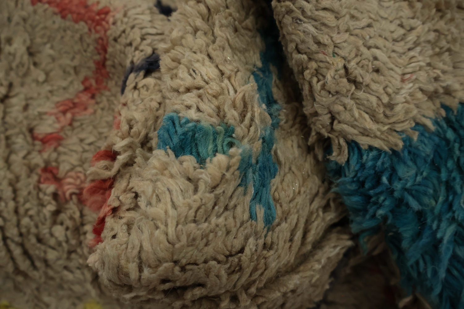 Decorate with This Eclectic Gem Colorful Moroccan Area Rug 9x12