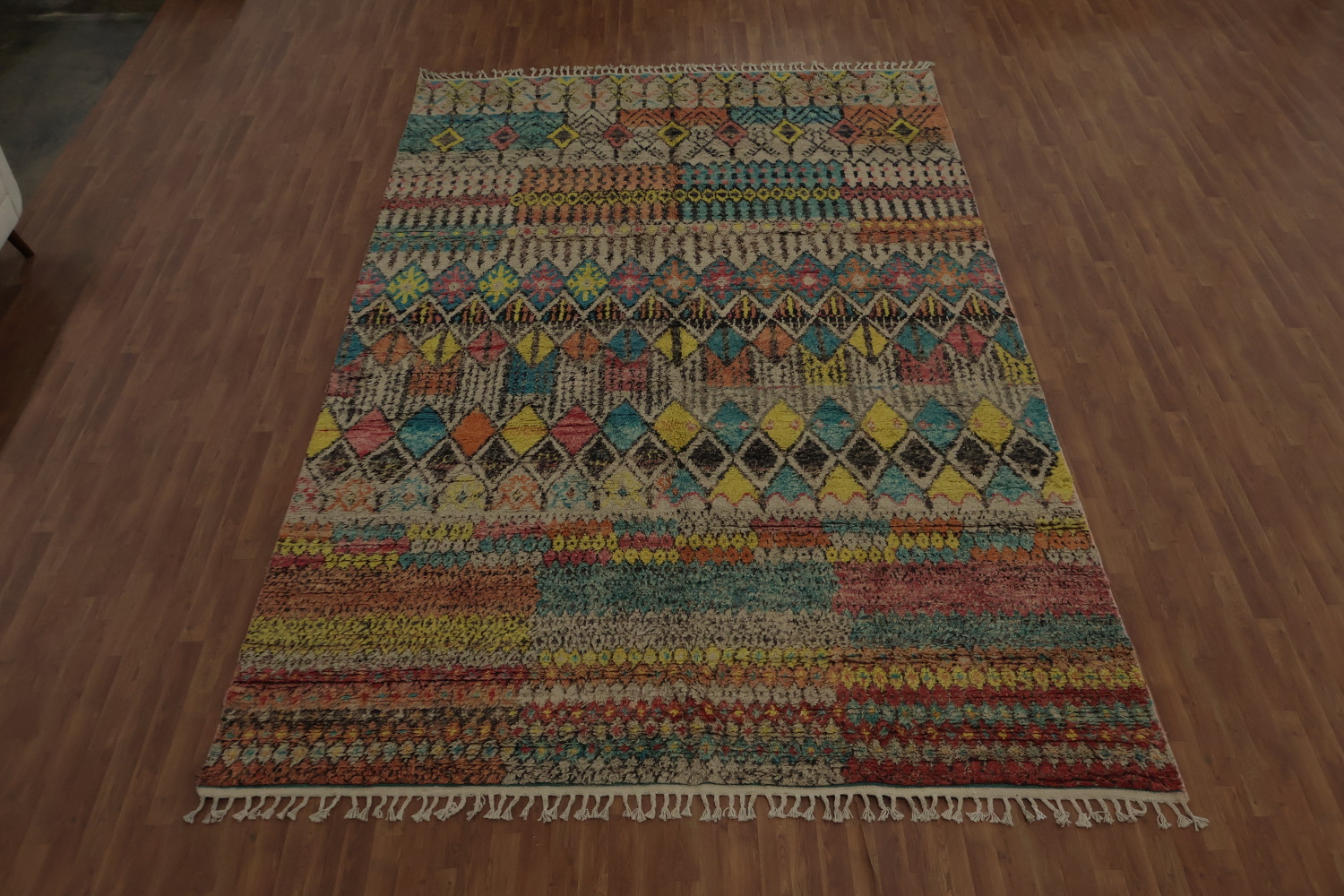 Bohemian Moroccan Area Rug 9x15 for a Modern Artistic Touch