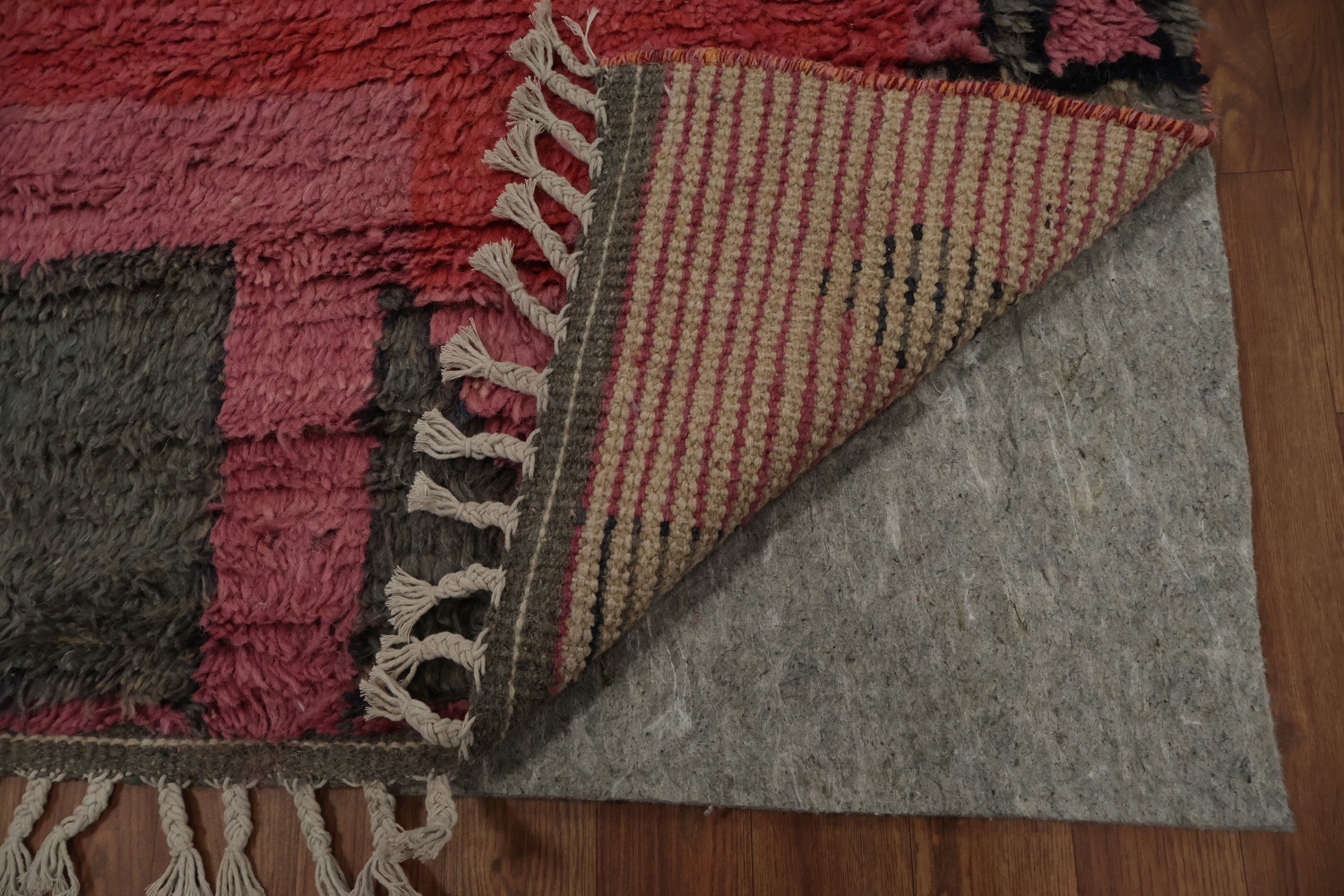 Artistic Rectangles Moroccan Area Rug 8x10 for Creative Interiors