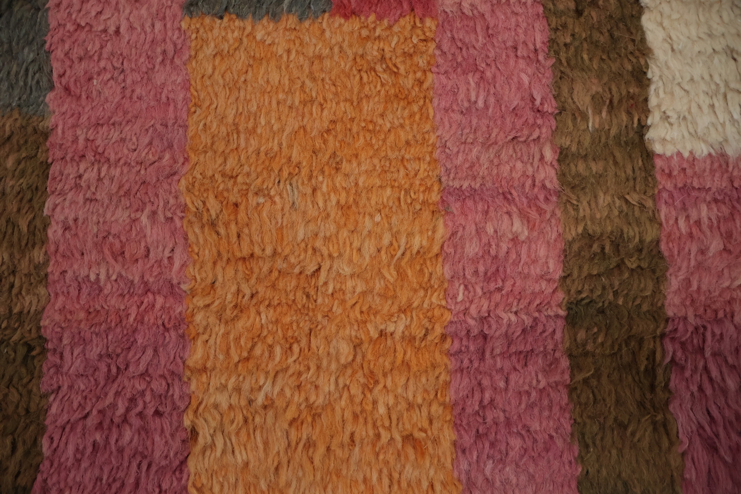 Artistic Rectangles Moroccan Area Rug 8x10 for Creative Interiors
