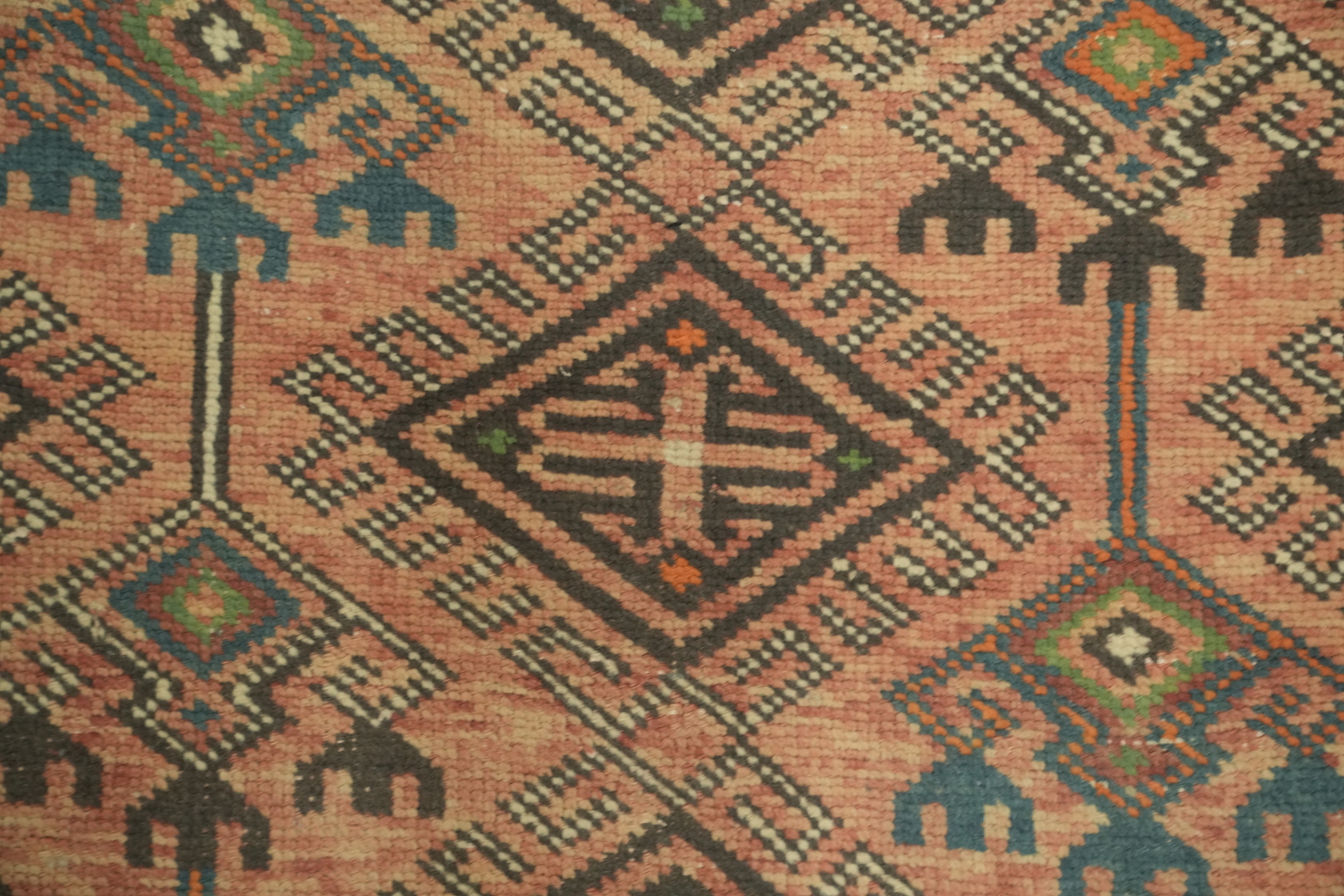 Vintage Geometric Lori Persian Area Rug 5x9