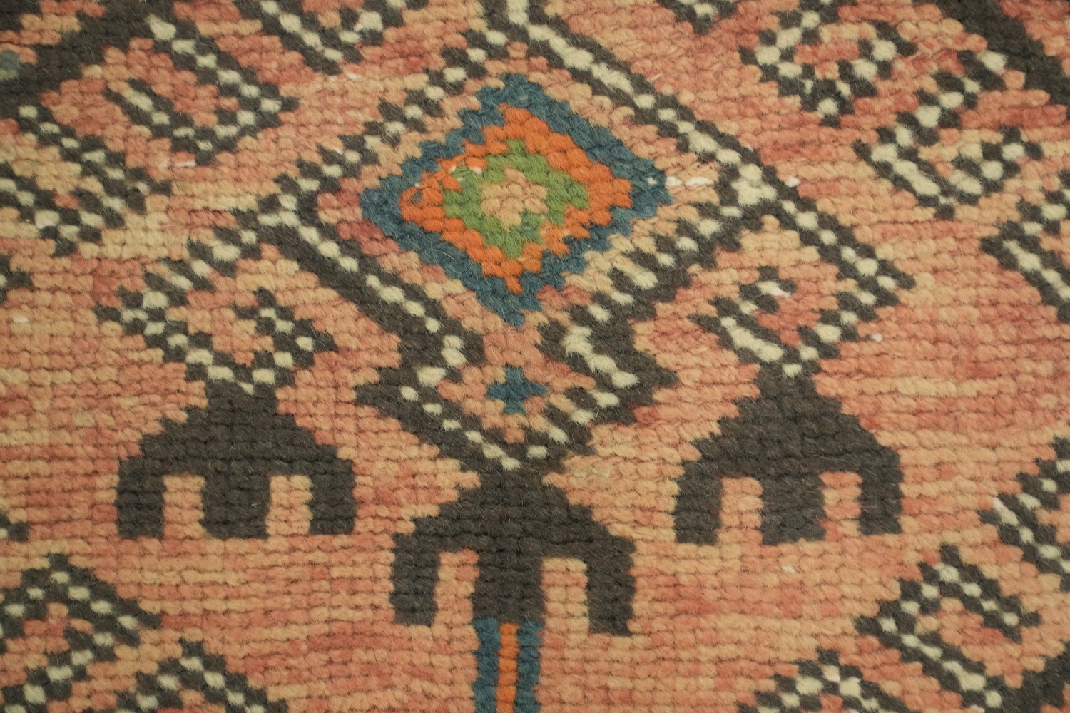 Vintage Geometric Lori Persian Area Rug 5x9