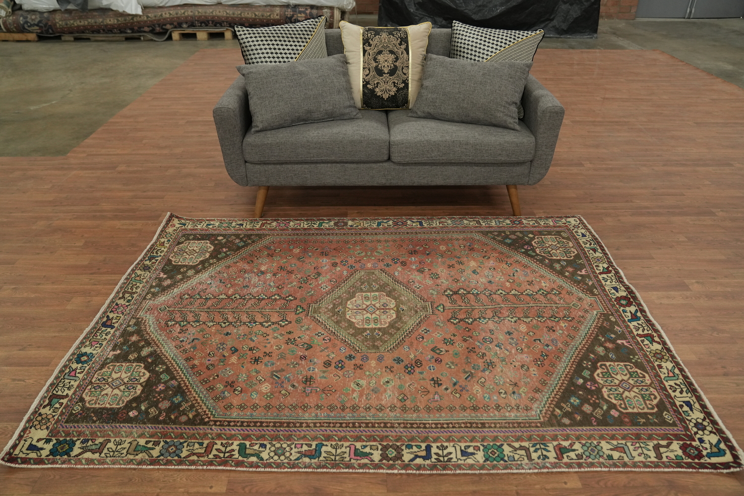 Tribal Geometric Shiraz Persian Rug 5x7