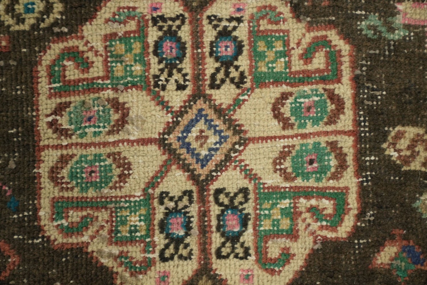 Tribal Geometric Shiraz Persian Rug 5x7