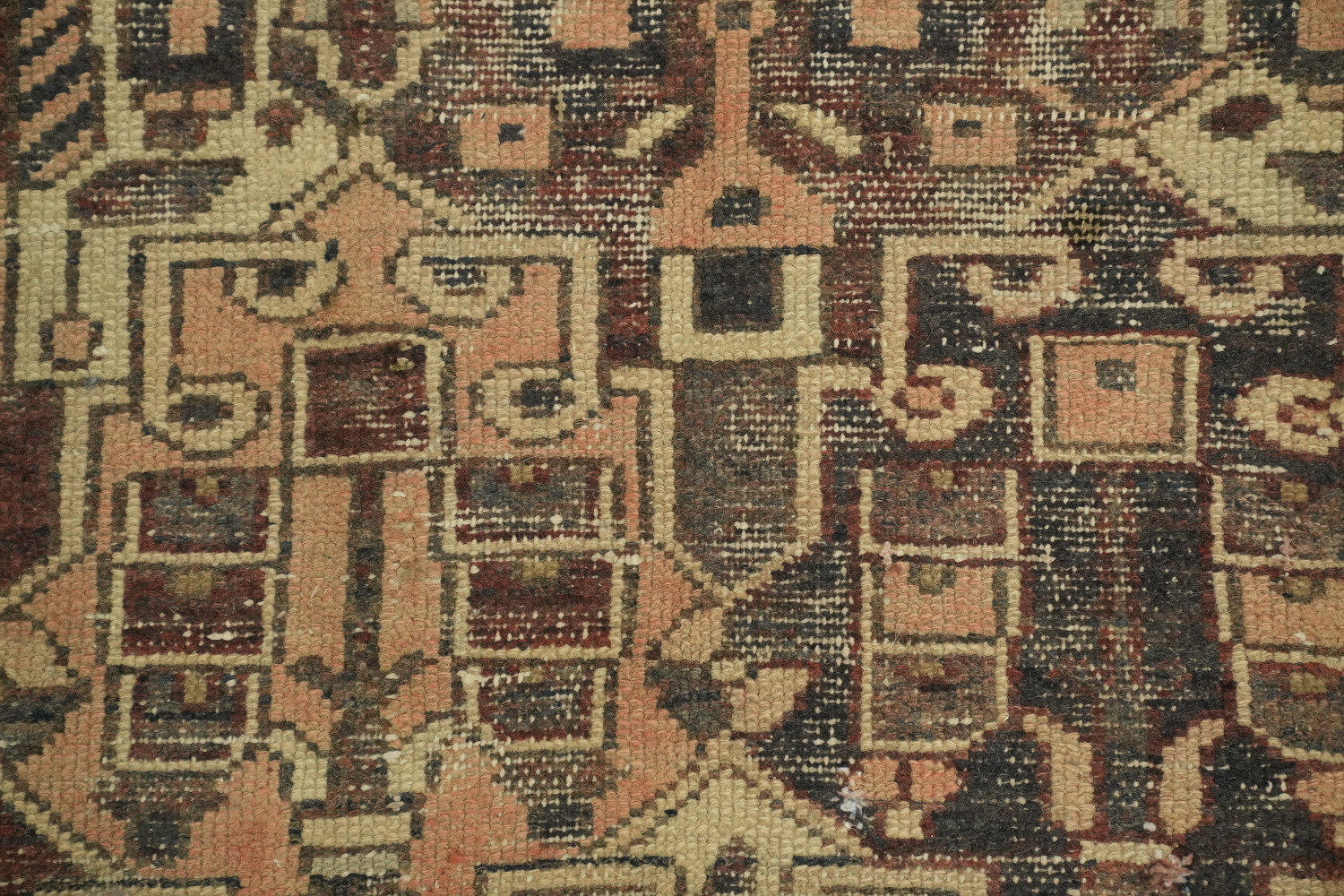 Distressed Bakhtiari Persian Area Rug 5x10