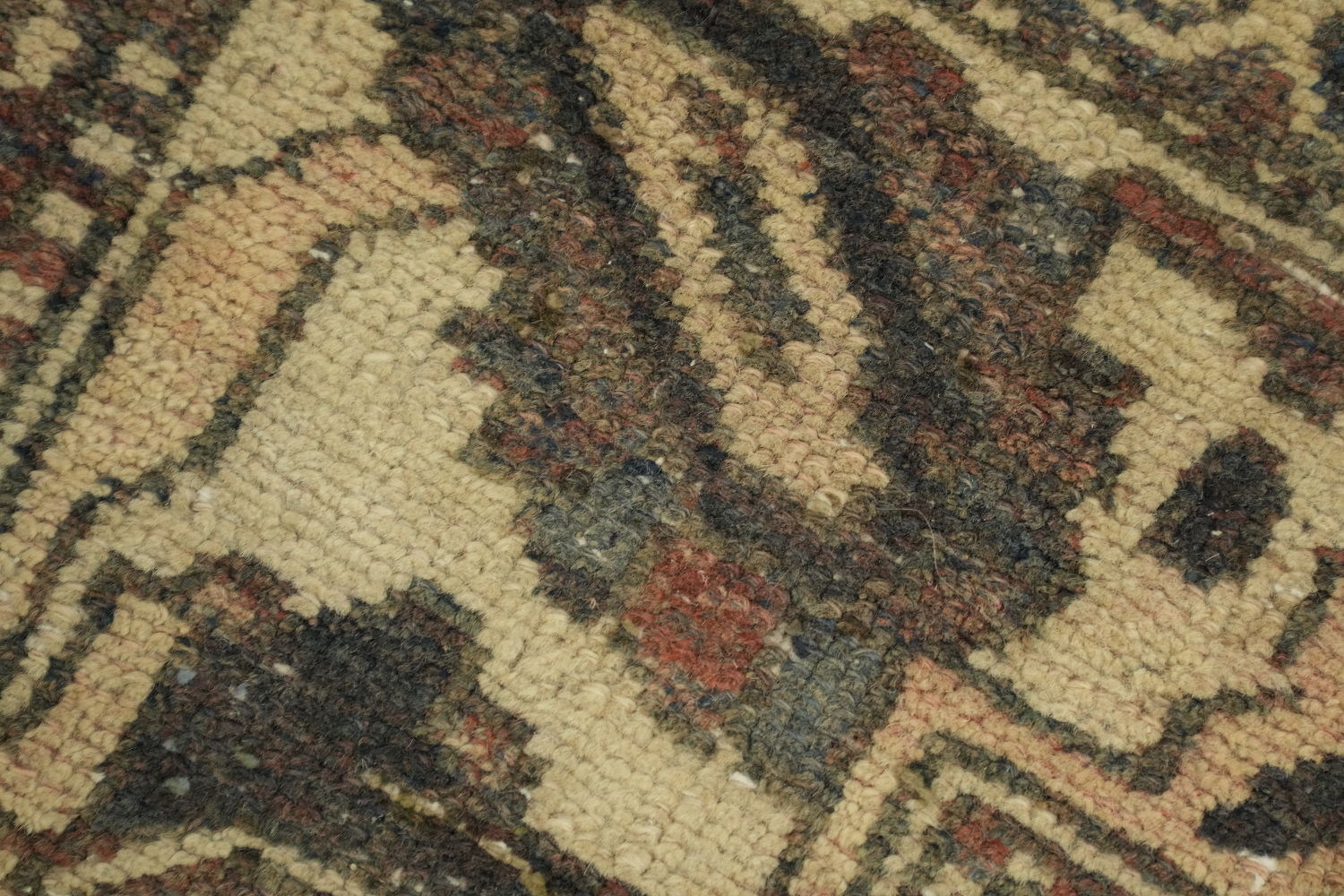 Distressed Bakhtiari Persian Area Rug 5x10