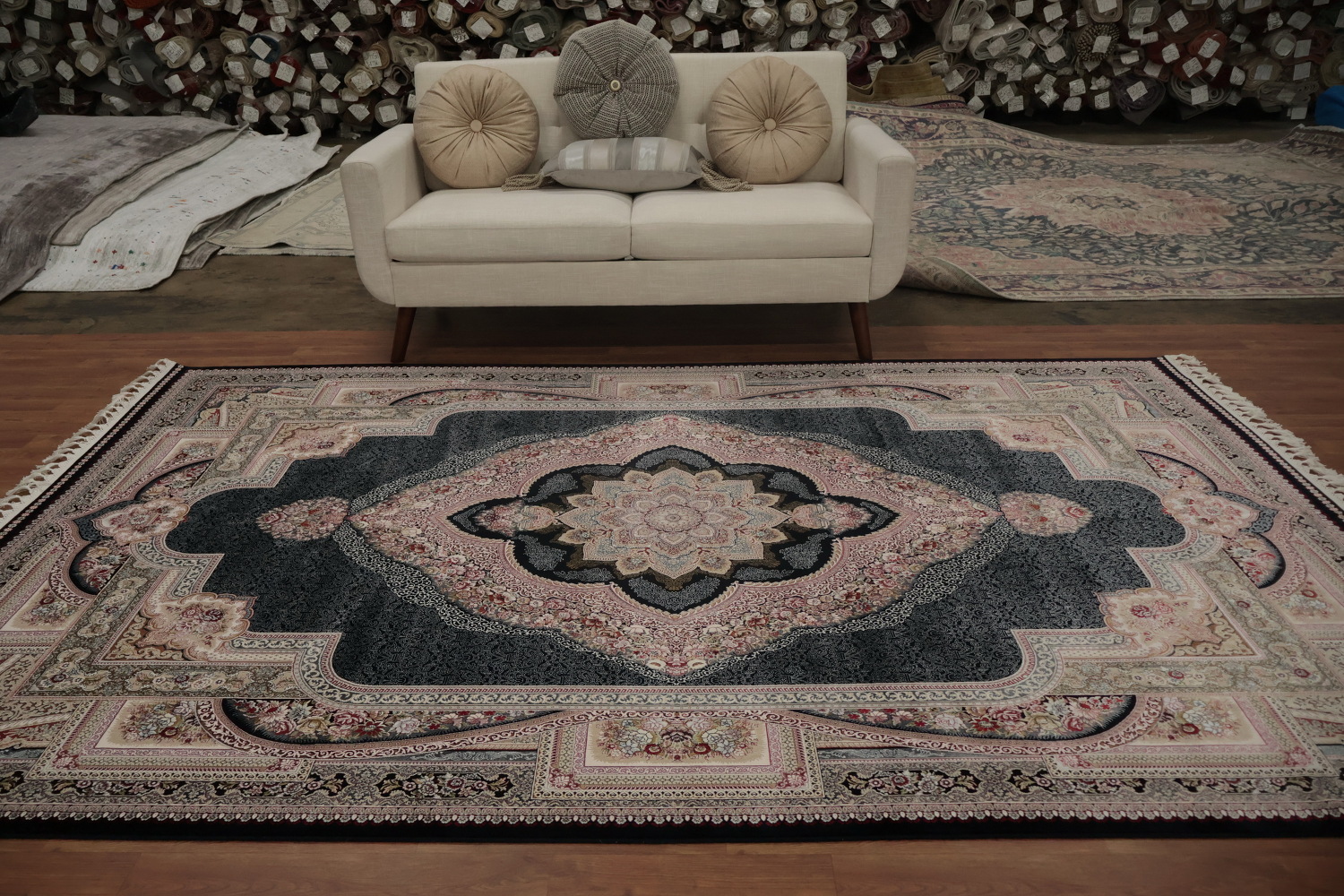 Exquisite Traditional Qum Area Rug 7x10 with Ornate Centerpiece Detail