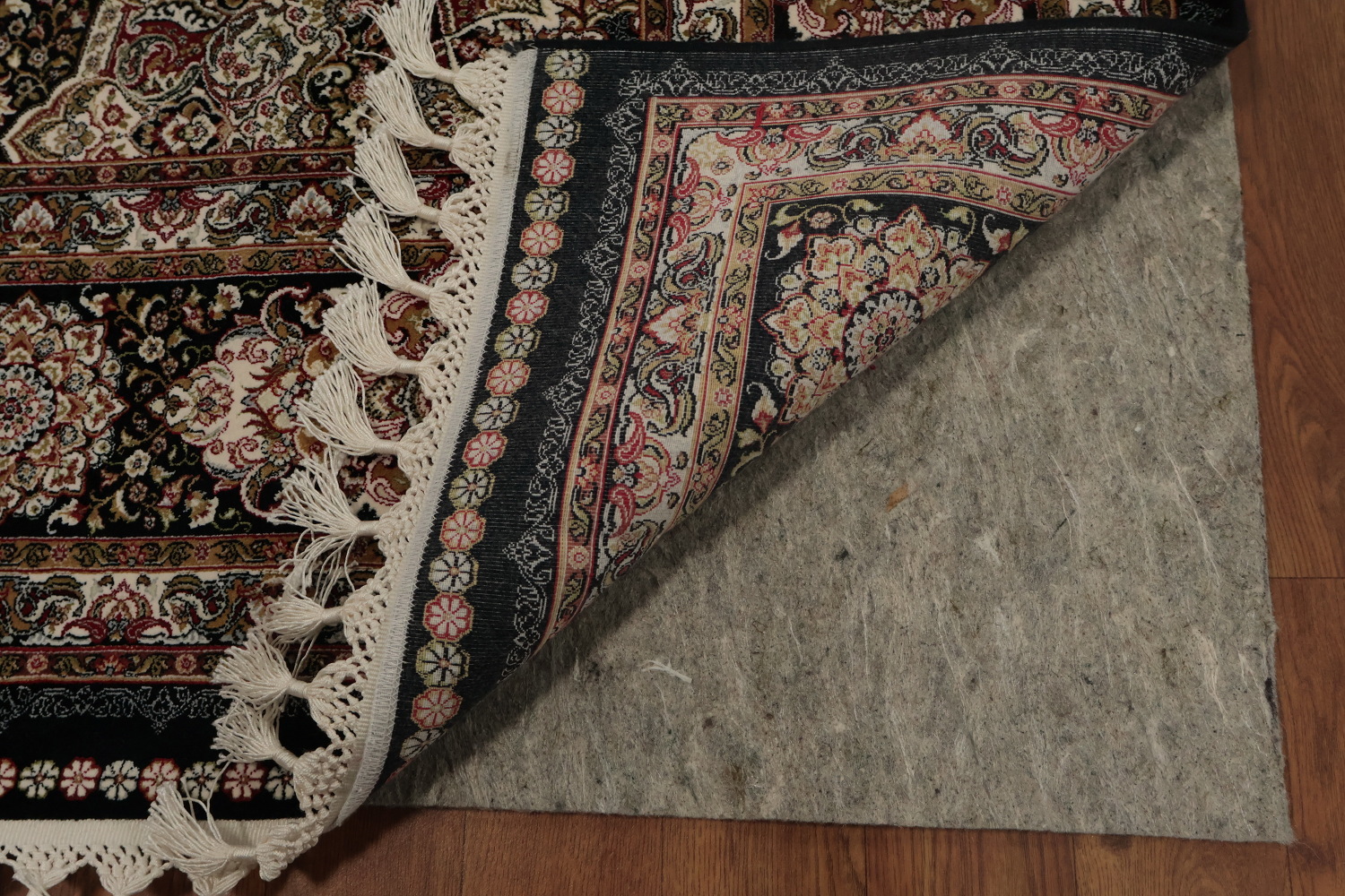 Elegant Traditional Paisley Design Rug with Intricate Patterns 7x10