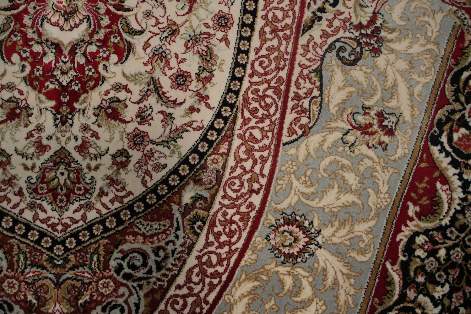 Elegant Traditional Paisley Design Rug with Intricate Patterns 7x10