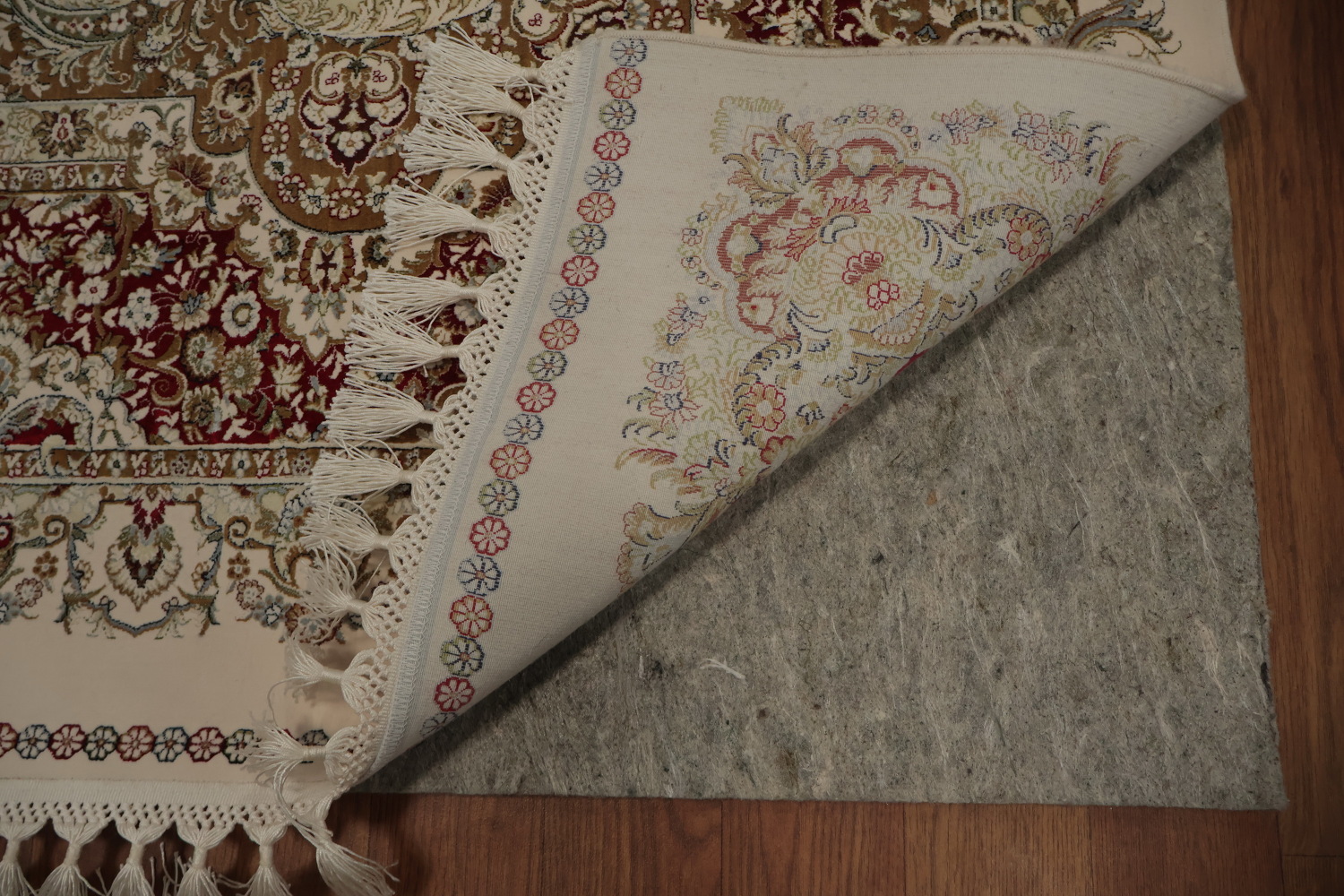 Traditional Elegance Qum Area Rug 7x10 for Home Decor
