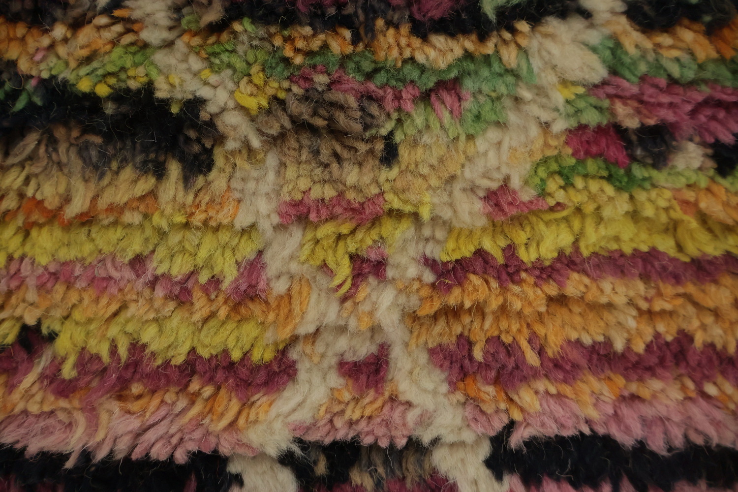 Colorful Woven Plush Moroccan Rug 4x7 for Style and Comfort
