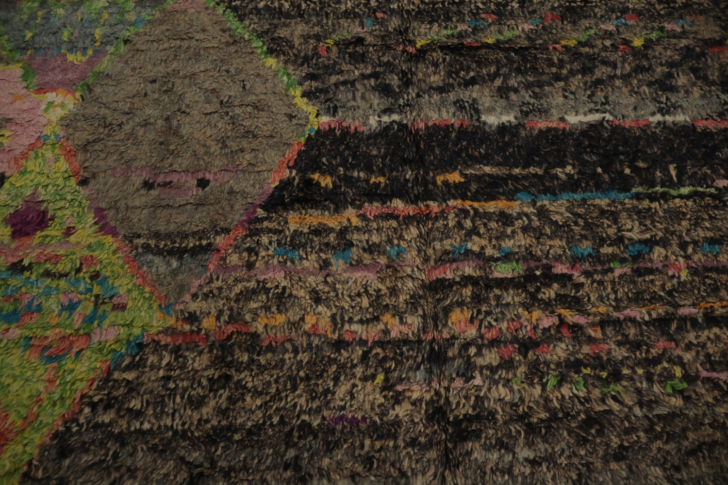 Plush Moroccan Area Rug 6x10 with Geometric Diamonds and Subtle Tones