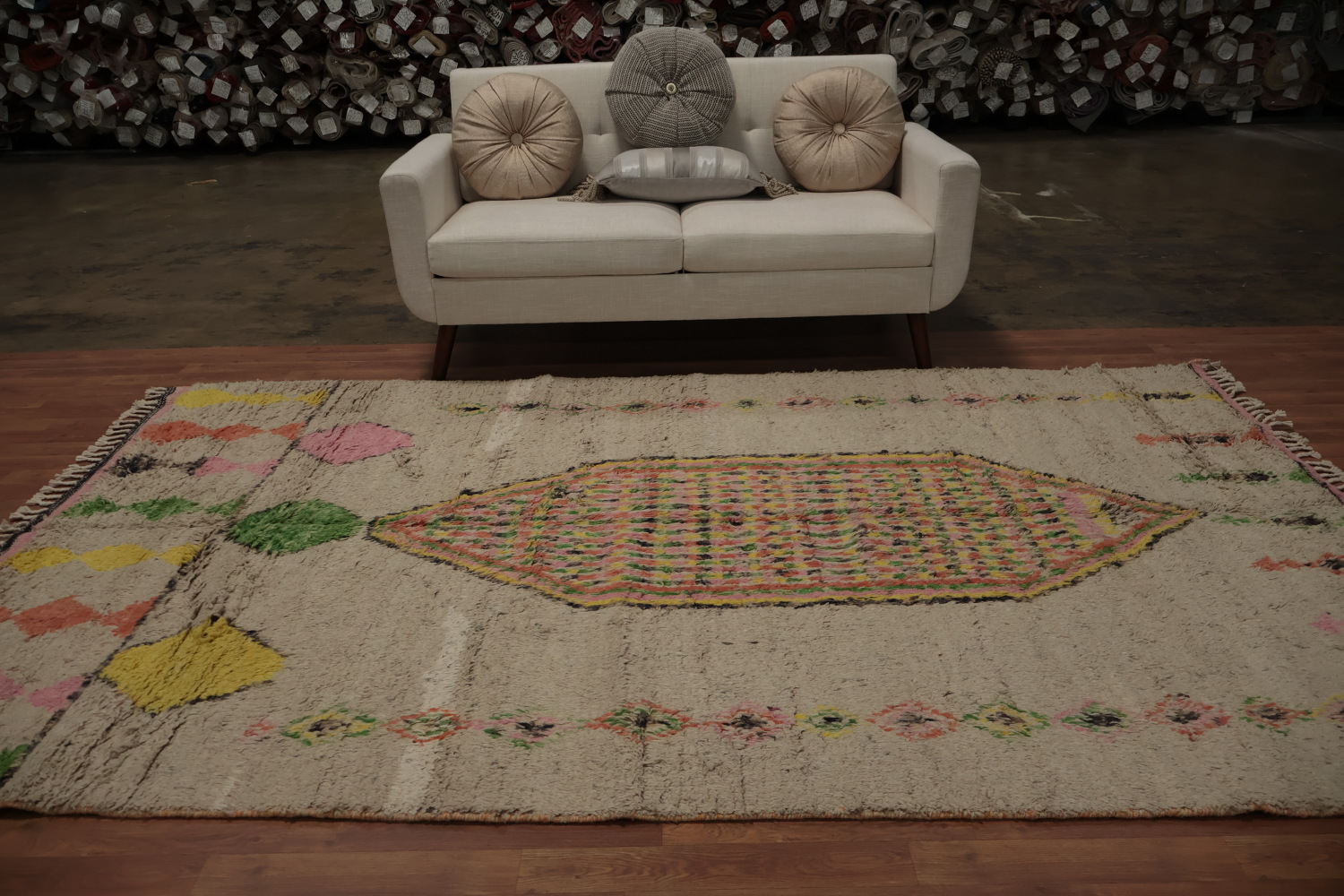Exquisite Tribal Moroccan Area Rug 6x10 Perfect for Eclectic Spaces