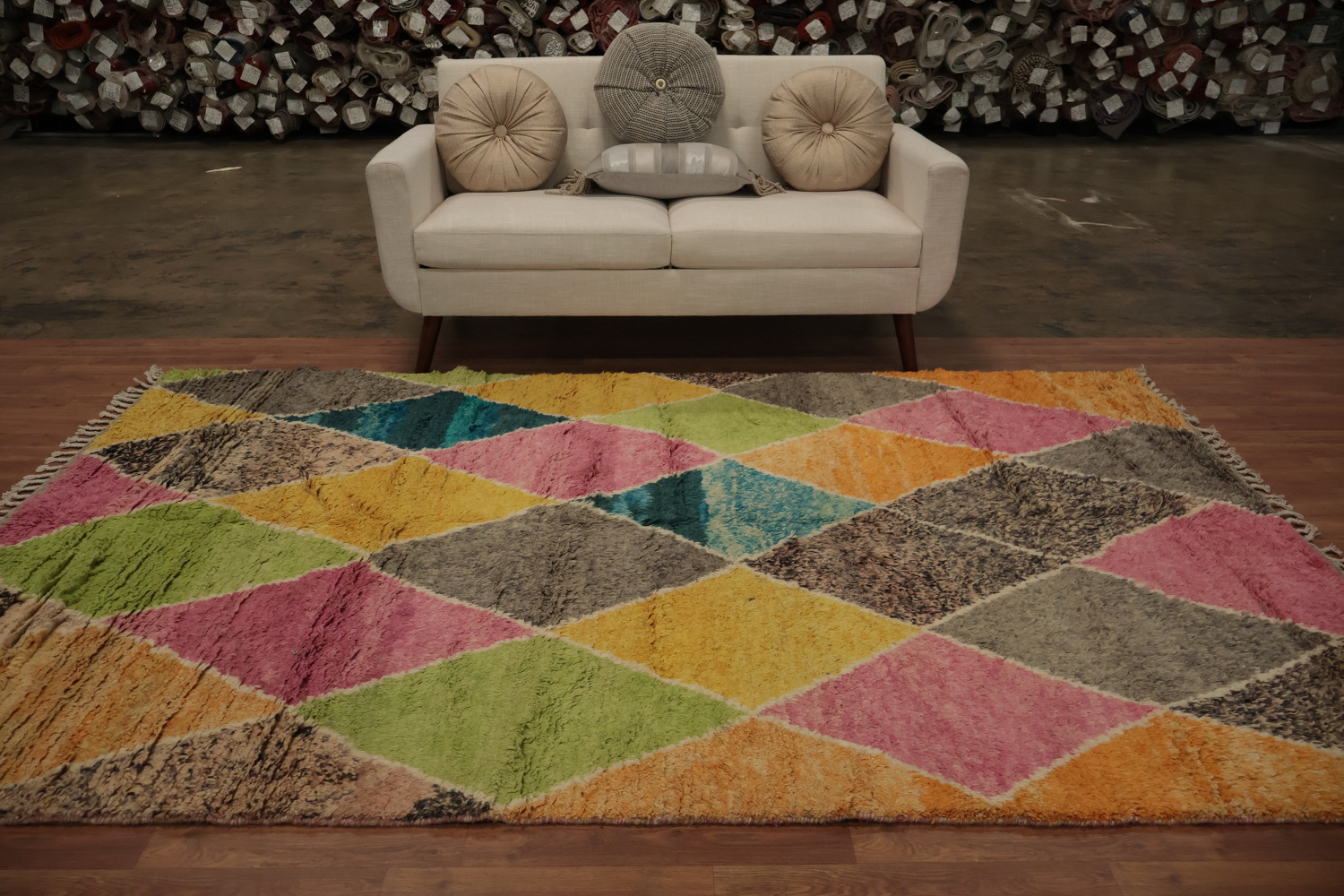 Diamond Motif Moroccan Area Rug 6x9 for Artistic Home Displays