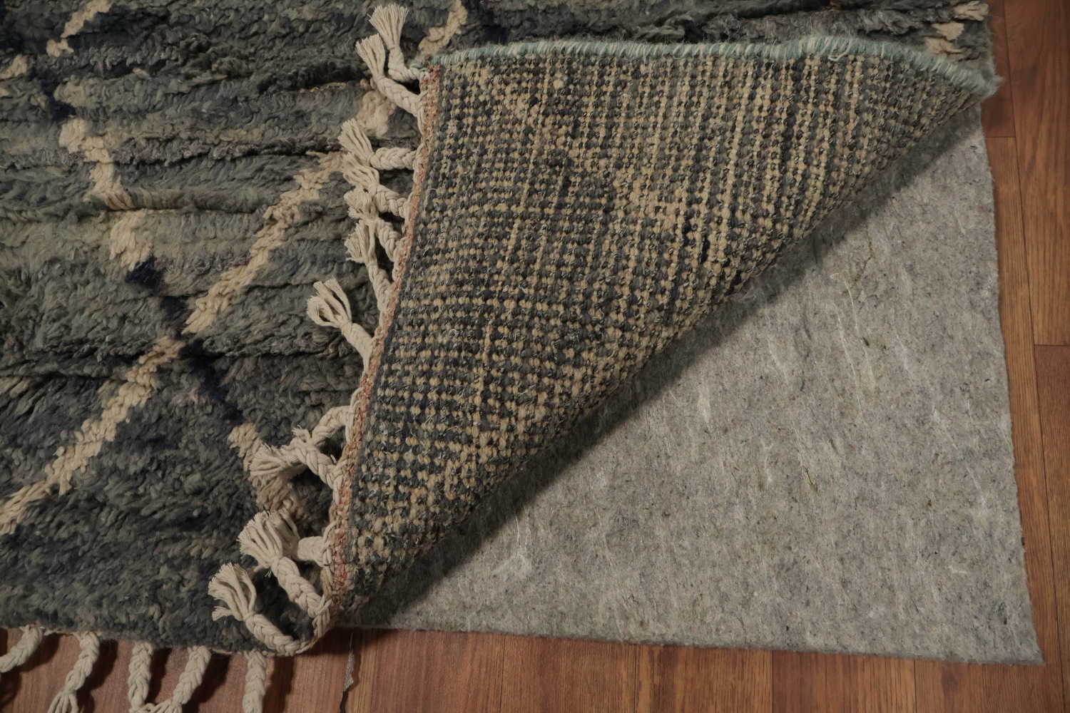Timeless Elegance Trellis Moroccan Wool Area Rug 6x10 for Any Room