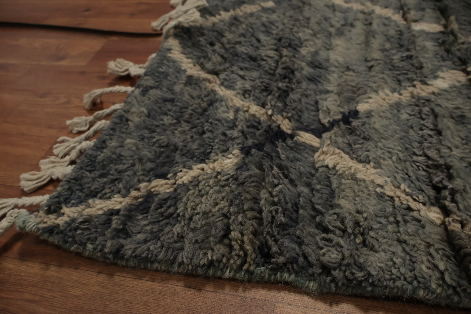 Timeless Elegance Trellis Moroccan Wool Area Rug 6x10 for Any Room