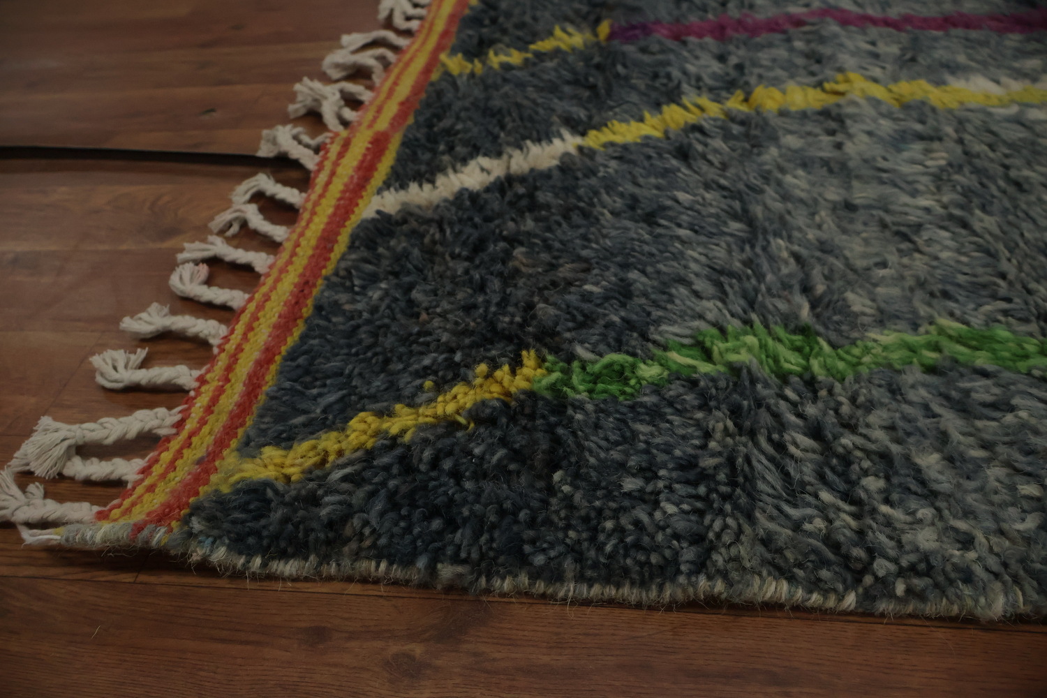 Colorful Linear Moroccan Area Rug 7x10 Perfect for Stylish Rooms