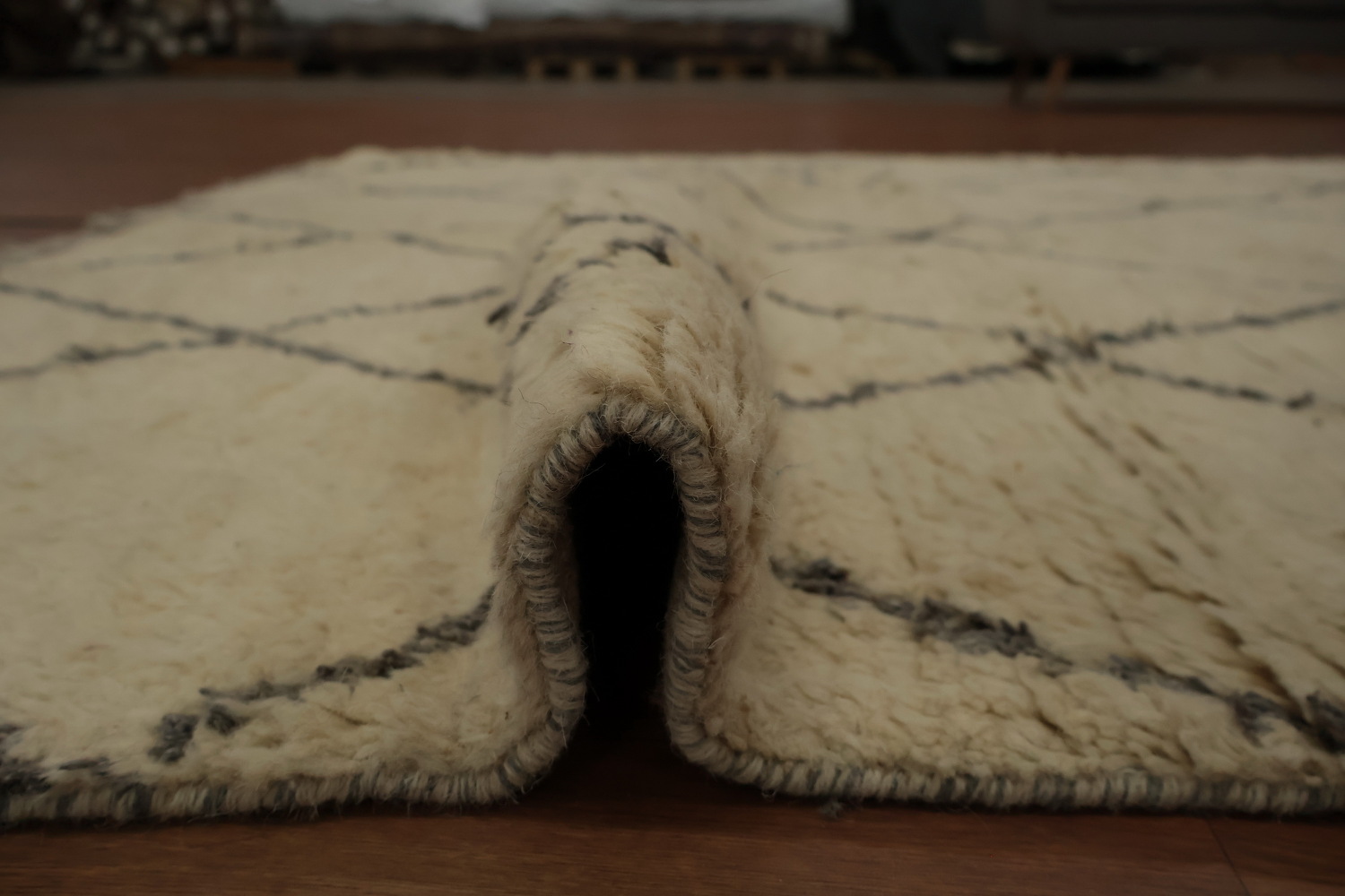 Minimalist Moroccan Wool Area Rug 6x9 in Neutral Beige Tones