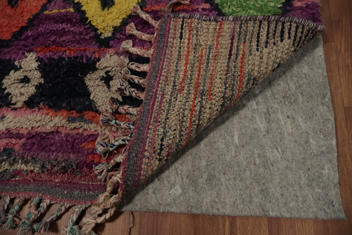 Chic and Artistic Plush Moroccan Area Rug 6x10 to Brighten Up Any Space