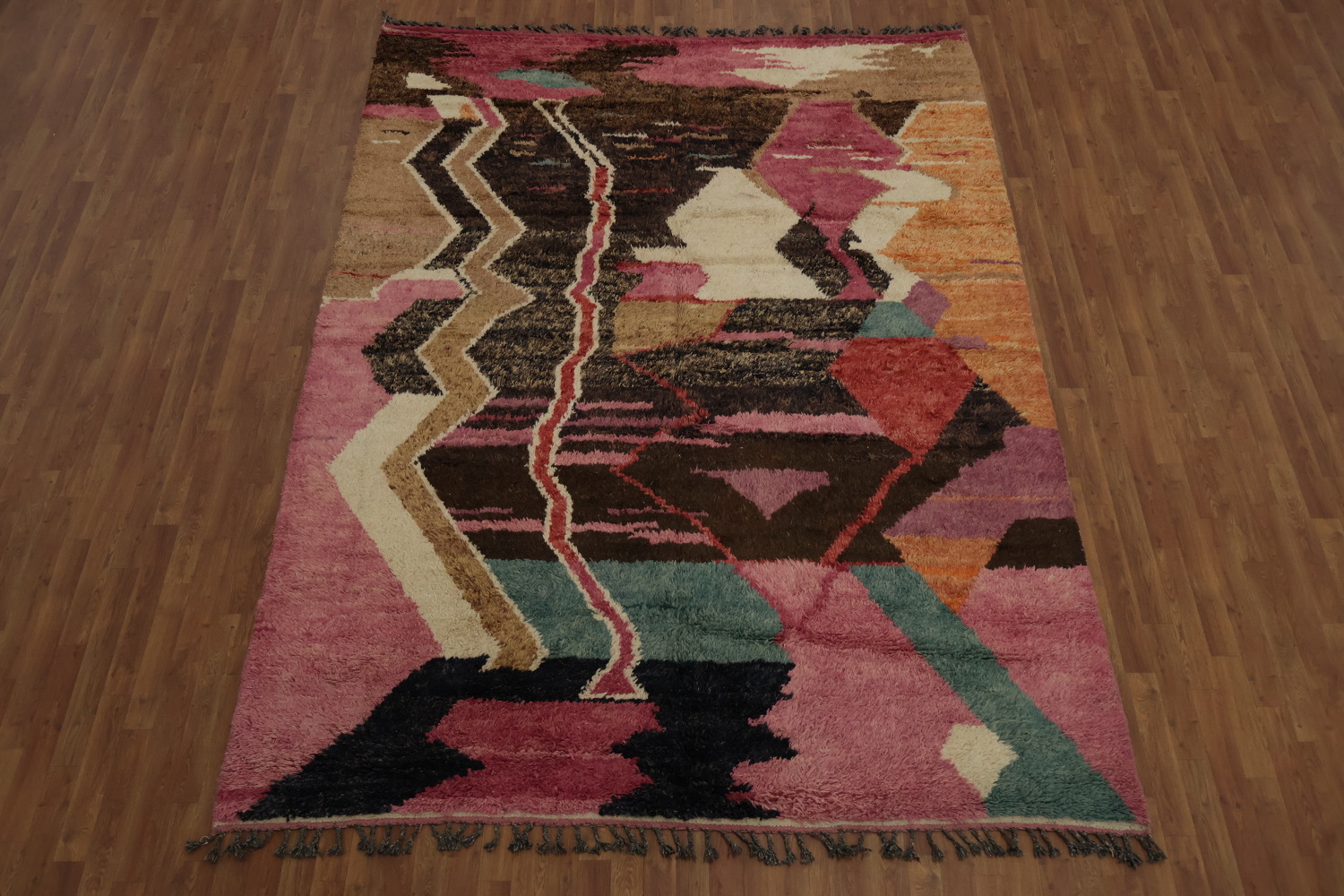 Abstract Plush Moroccan Area Rug 8x11 with Bold Geometric Patterns