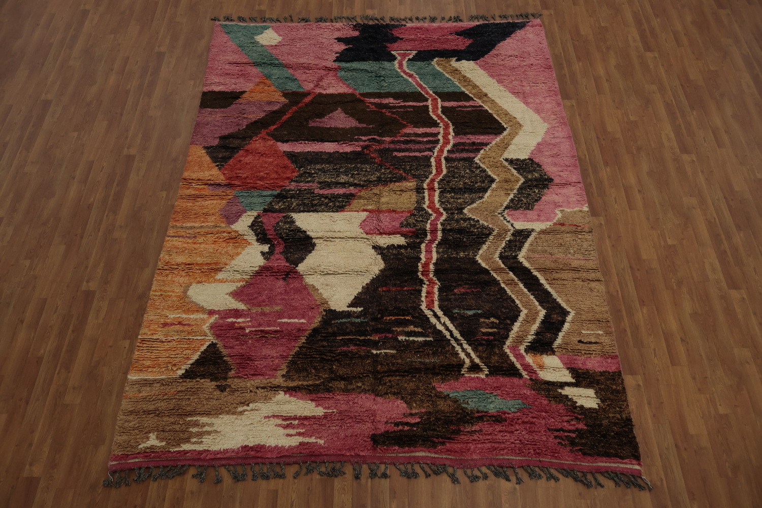 Abstract Plush Moroccan Area Rug 8x11 with Bold Geometric Patterns
