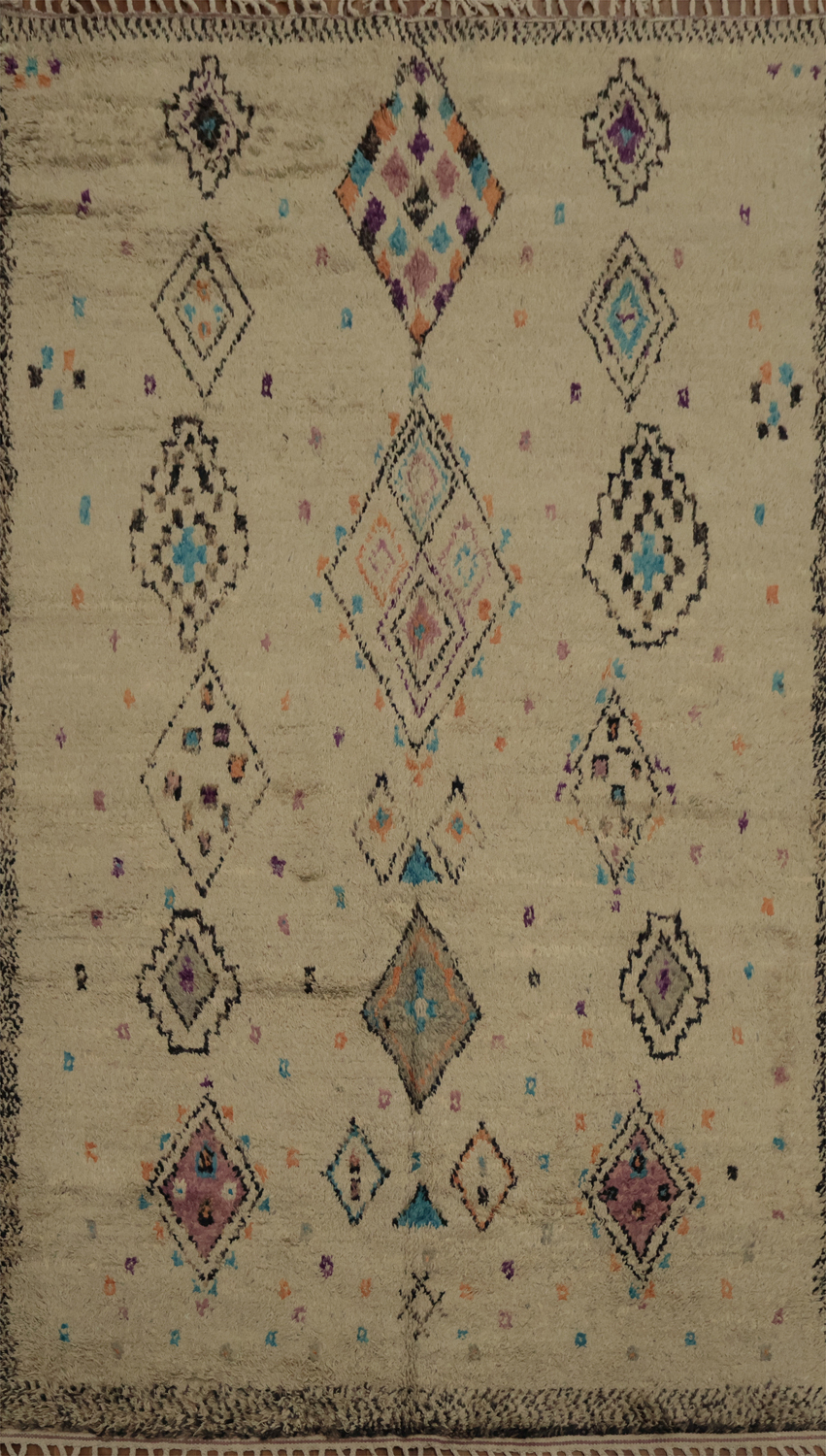 Exquisite Moroccan Area Rug 7x10 to Enhance Any Living Space