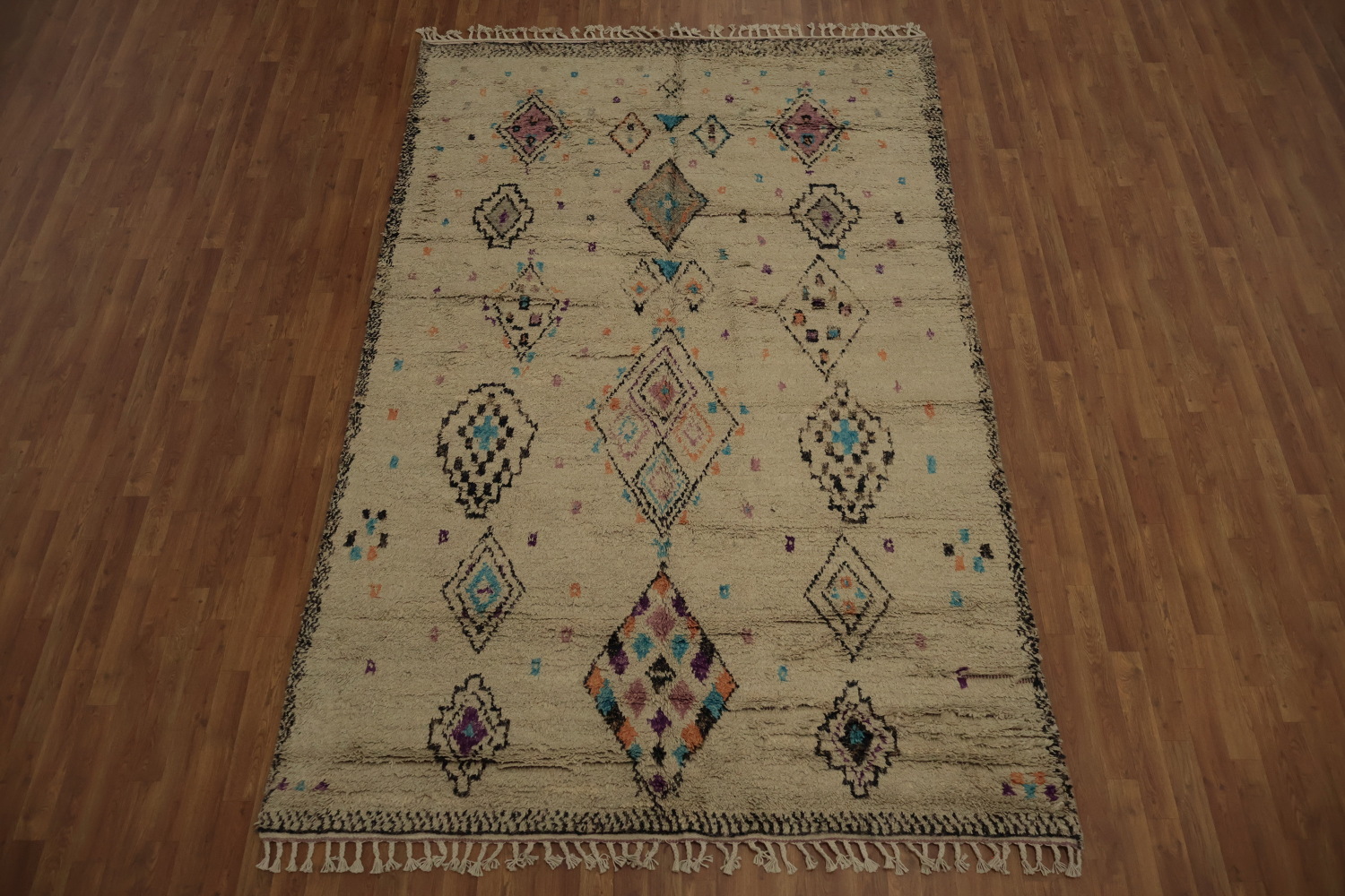 Exquisite Moroccan Area Rug 7x10 to Enhance Any Living Space