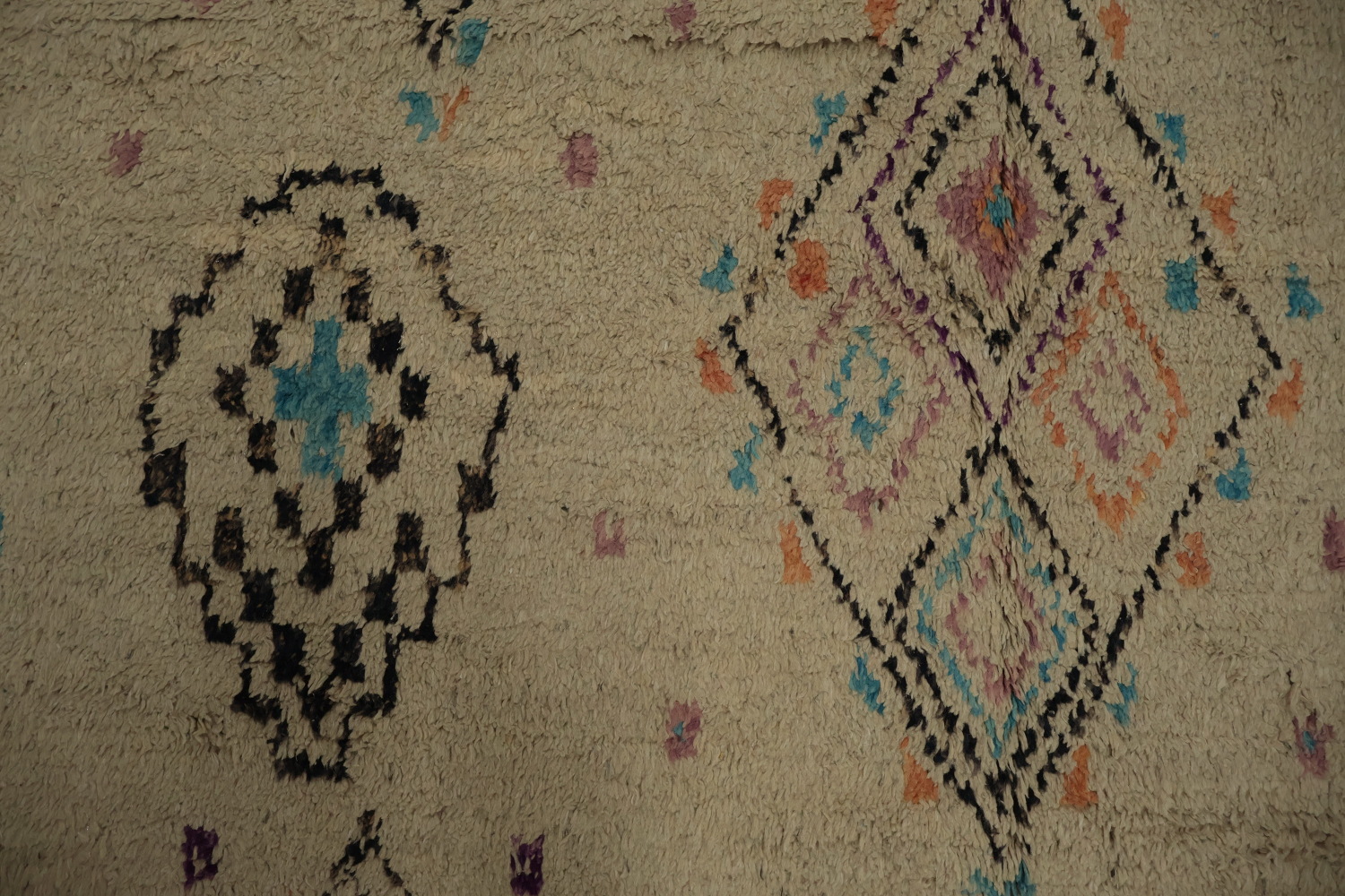 Exquisite Moroccan Area Rug 7x10 to Enhance Any Living Space