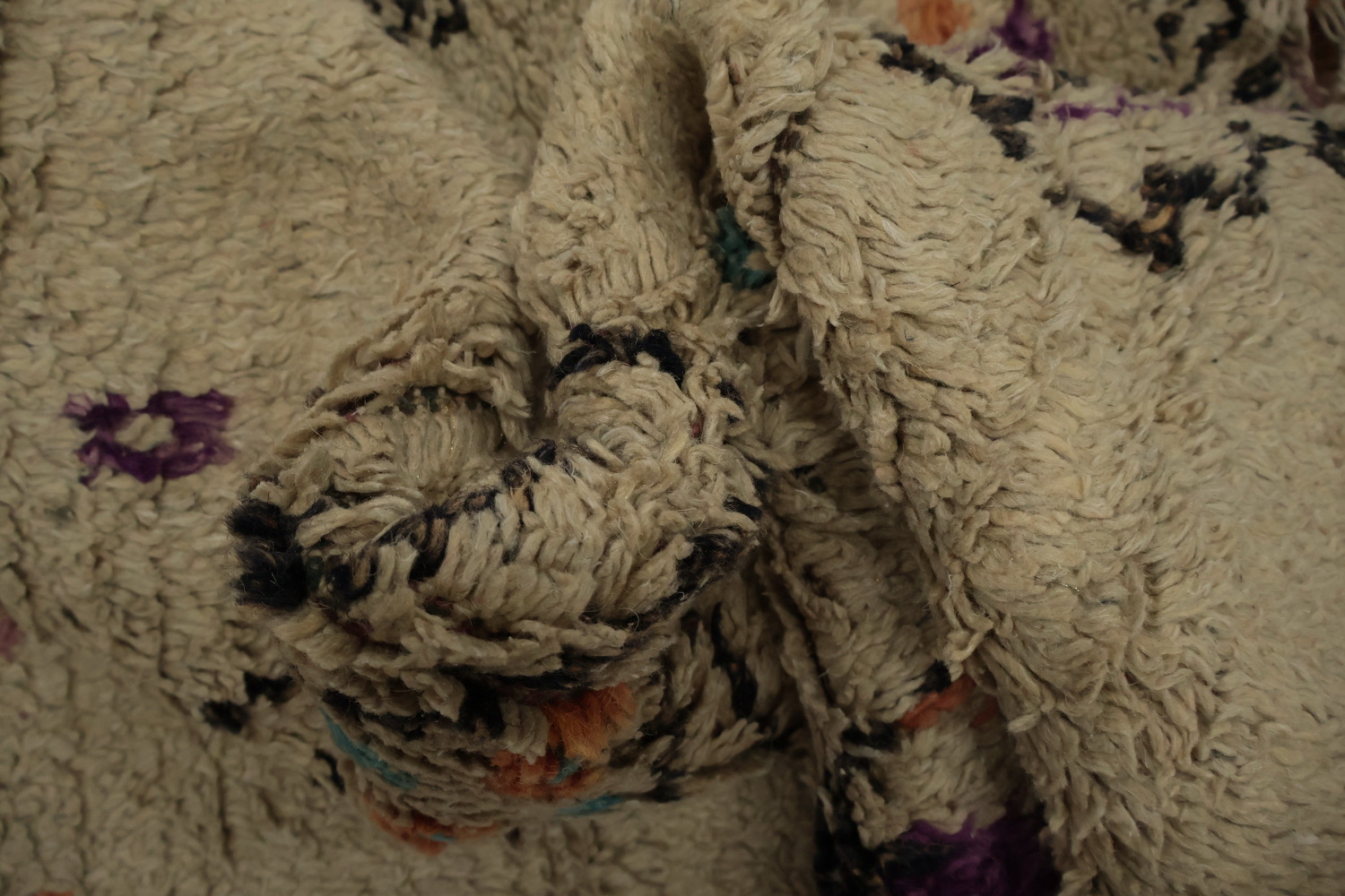 Exquisite Moroccan Area Rug 7x10 to Enhance Any Living Space