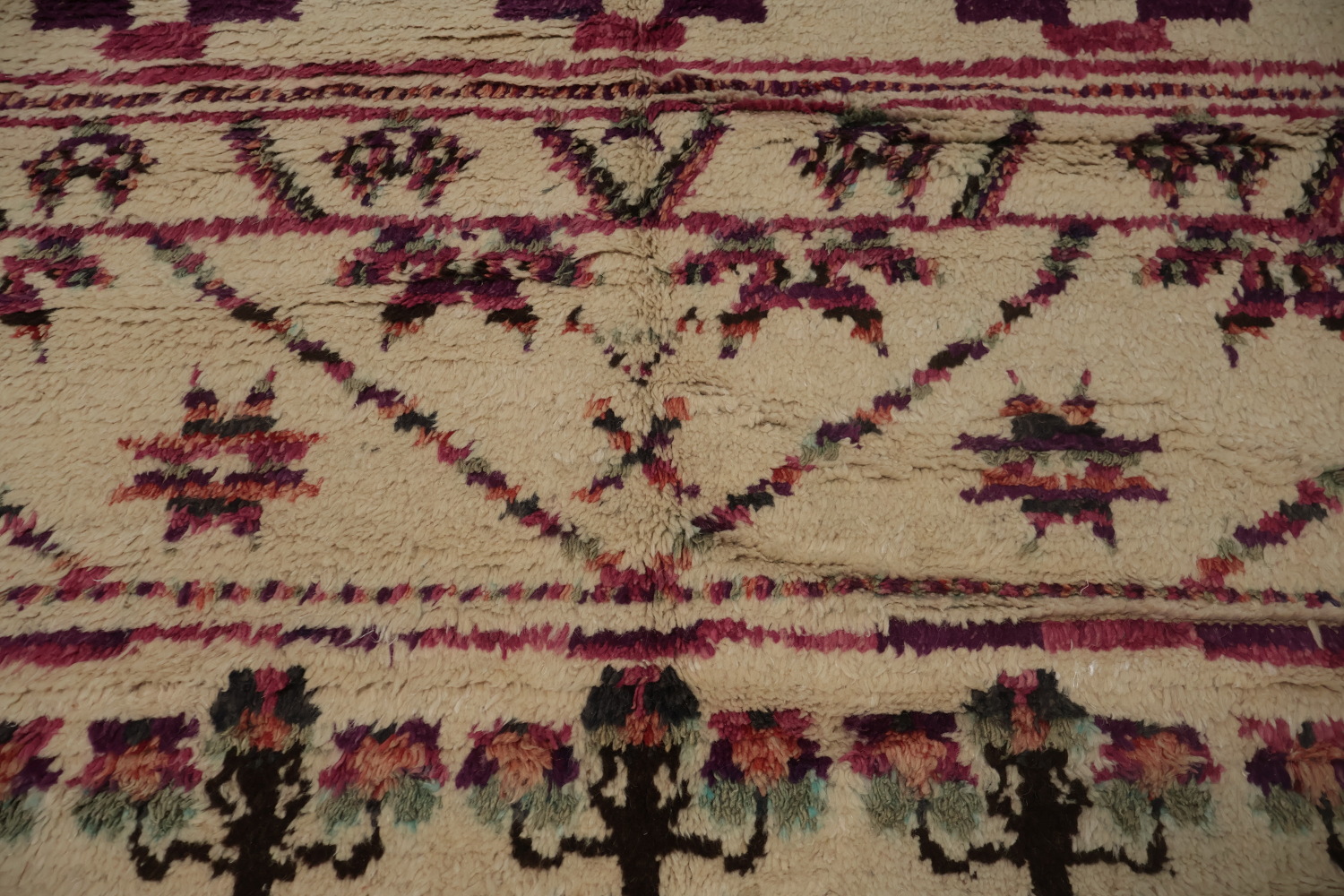 Handmade Plush Ivory Moroccan Square Rug 5x5