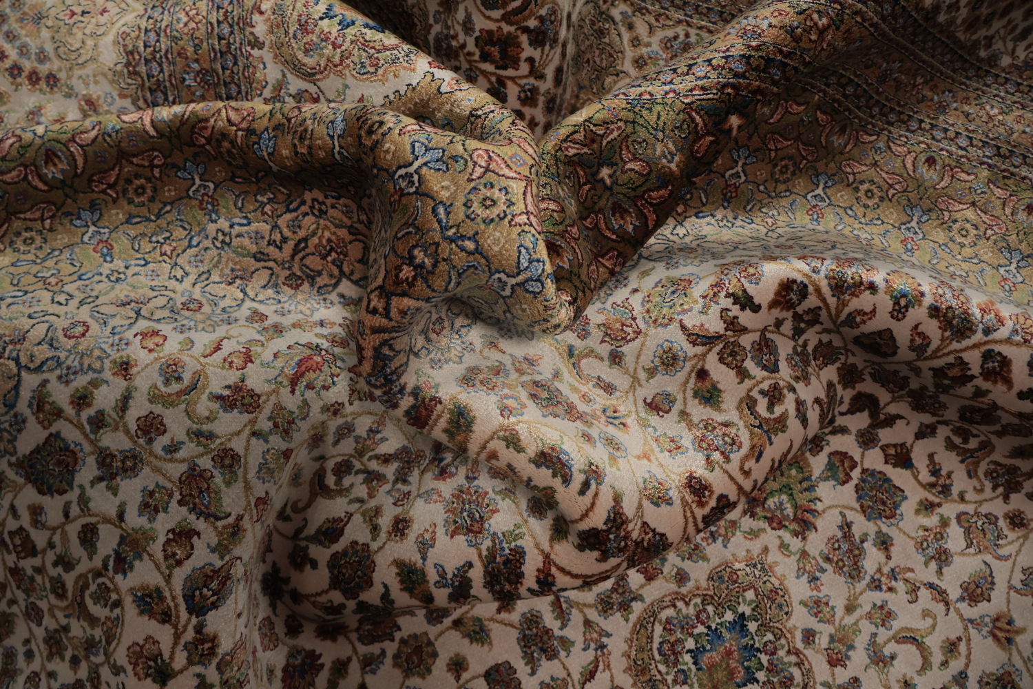 Traditional Silk Qum Turkish Area Rug 7x10