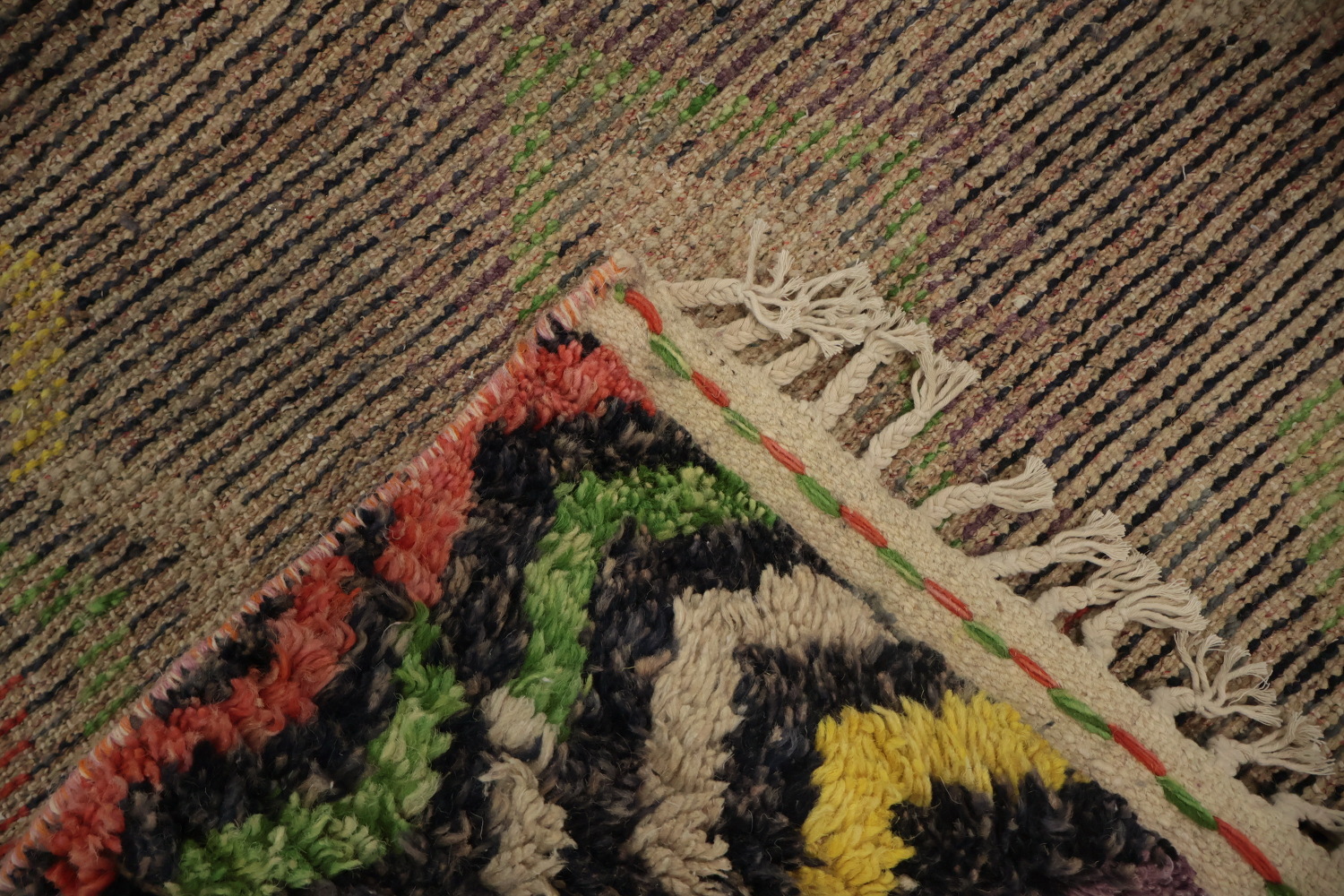 Eclectic Plush Moroccan Area Rug 9x13 for a Dynamic Room Vibe