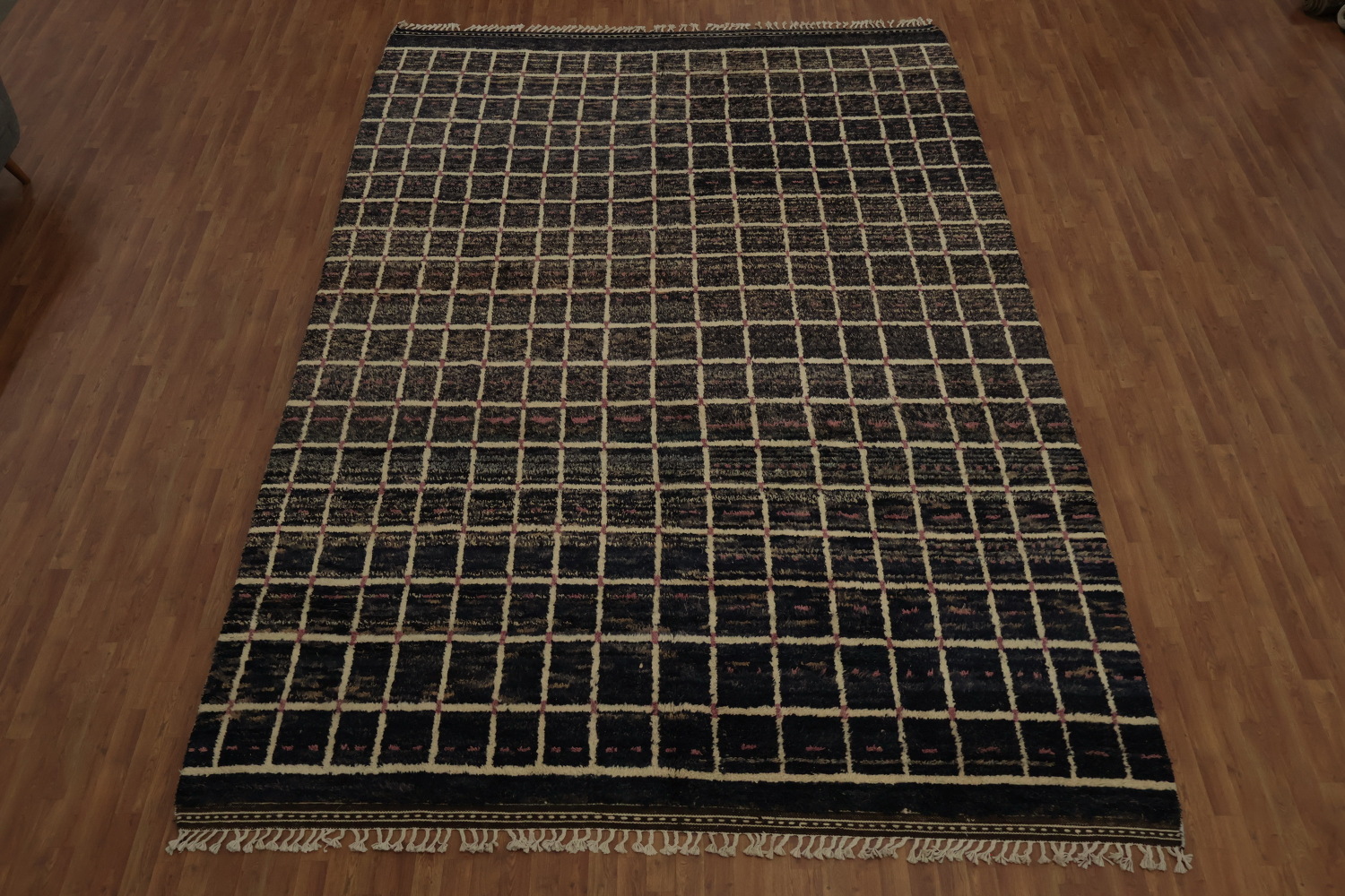Chic Black and Navy Checkered Moroccan Area Rug for Living Room 10'x15'