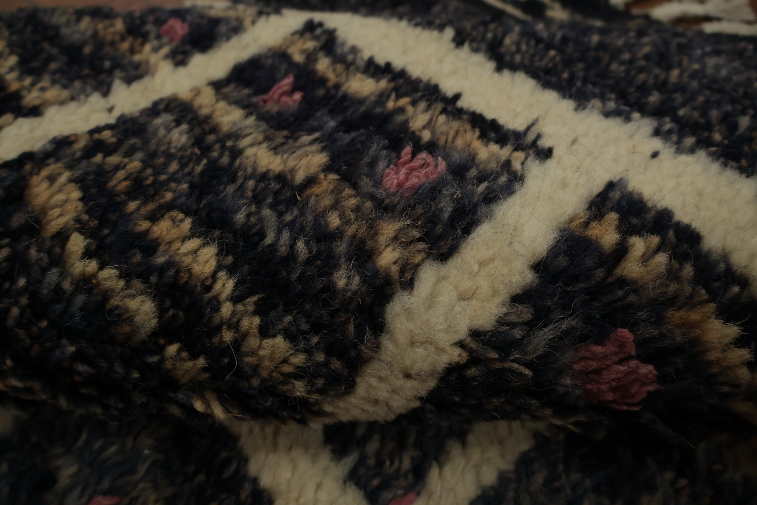 Chic Black and Navy Checkered Moroccan Area Rug for Living Room 10'x15'