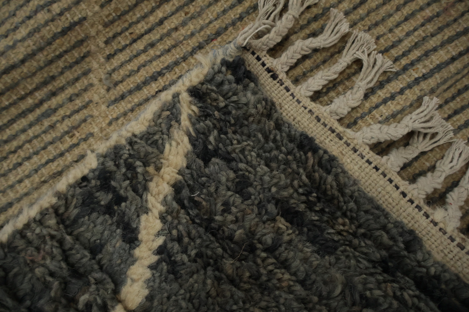 Plush Moroccan Area Rug 6x11 with Stylish Rhombus and Brown Accents