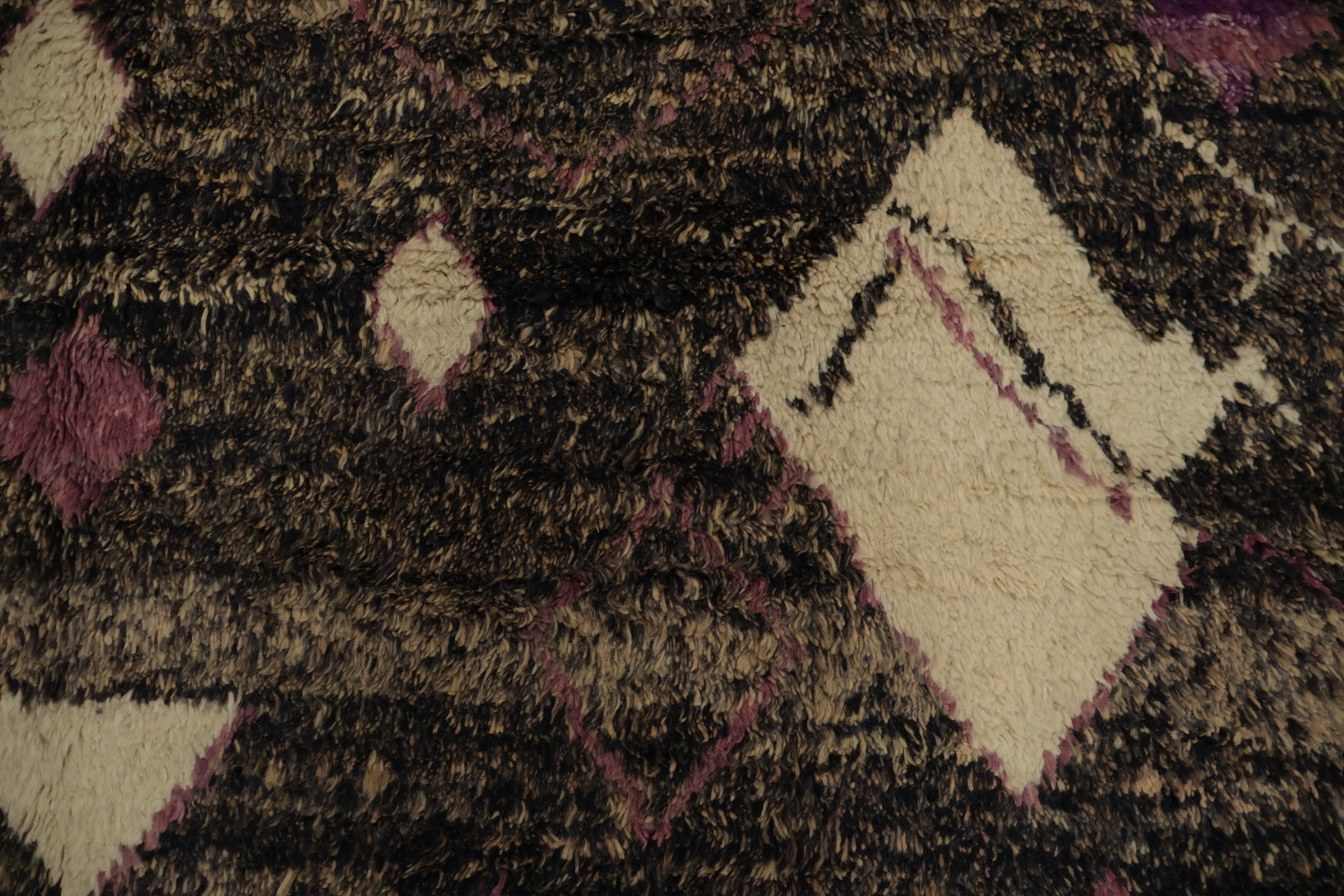 Rustic Plush Moroccan Large Area Rug 9x12 Perfect for Cozy Living Spaces