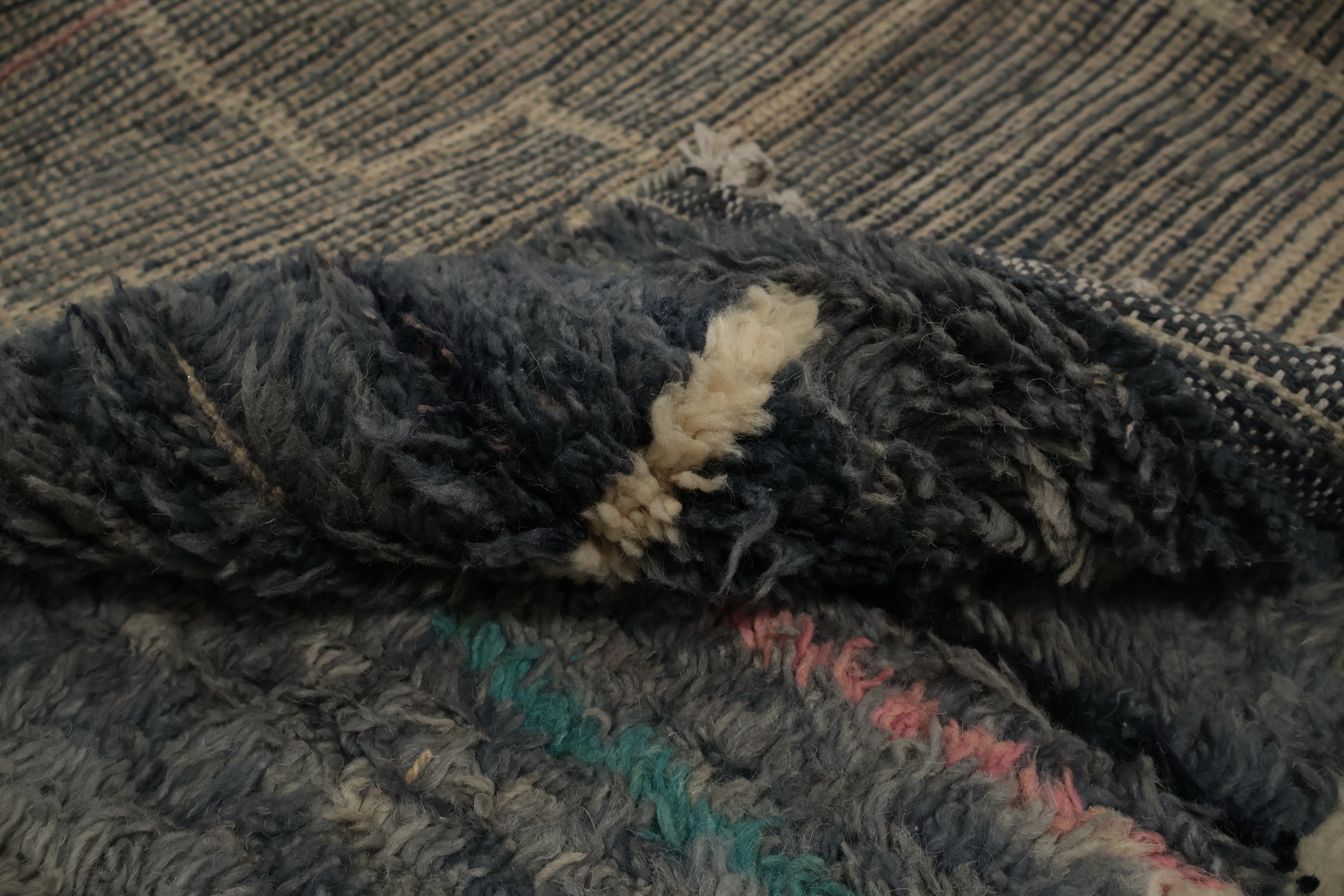 Modern Art-Inspired Moroccan Area Rug 9x13 with Elegant Line Work