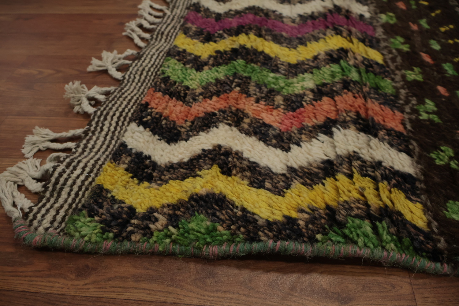 Multi-Colored Plush Moroccan Area Rug 9x13 for Artistic Decor