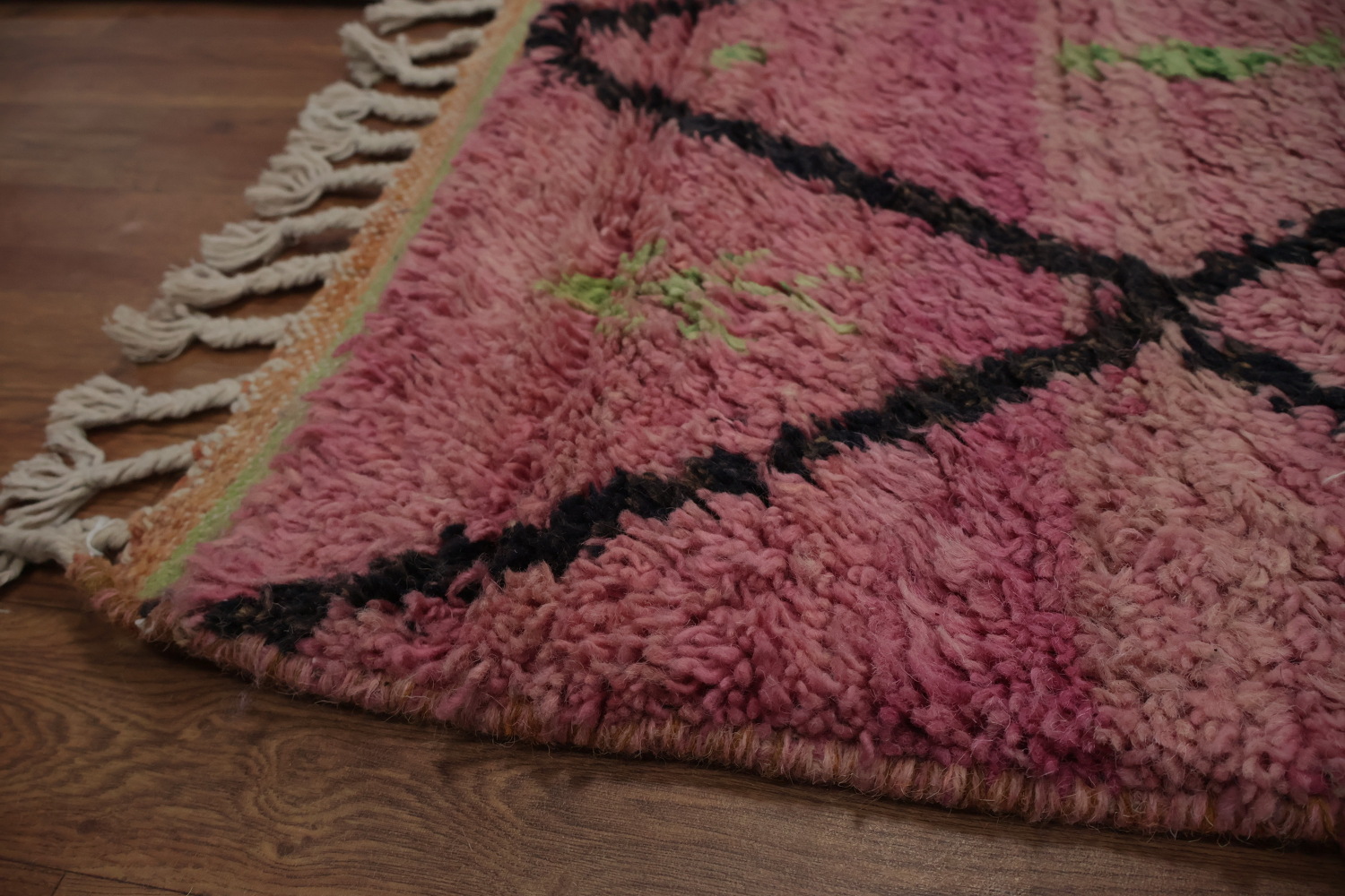 Soft Pink Plush Moroccan Area Rug 5x9 Add Sophisticated Flair to Rooms
