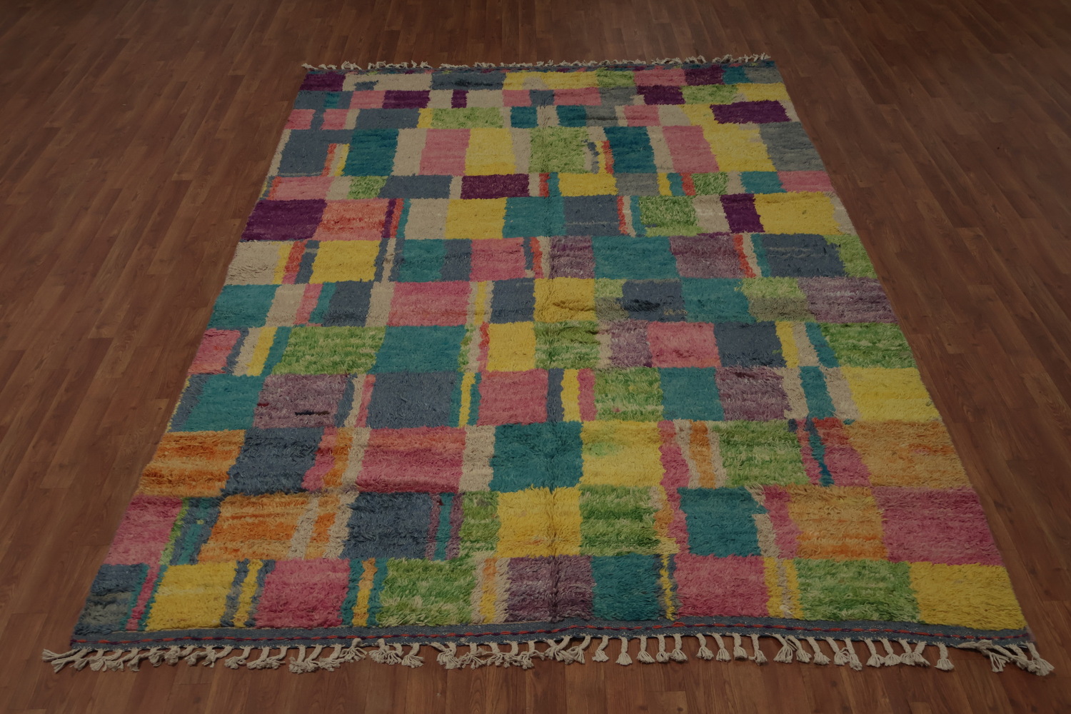 Geometric Plush Moroccan Area Rug 7x10 with Rich Colors