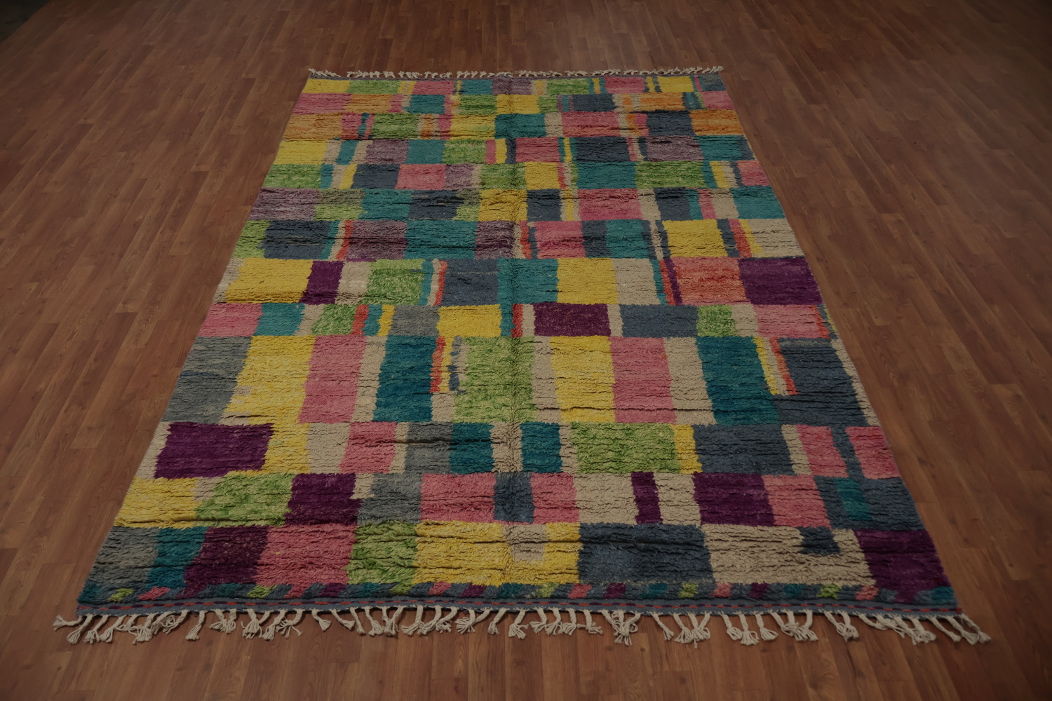 Geometric Plush Moroccan Area Rug 7x10 with Rich Colors