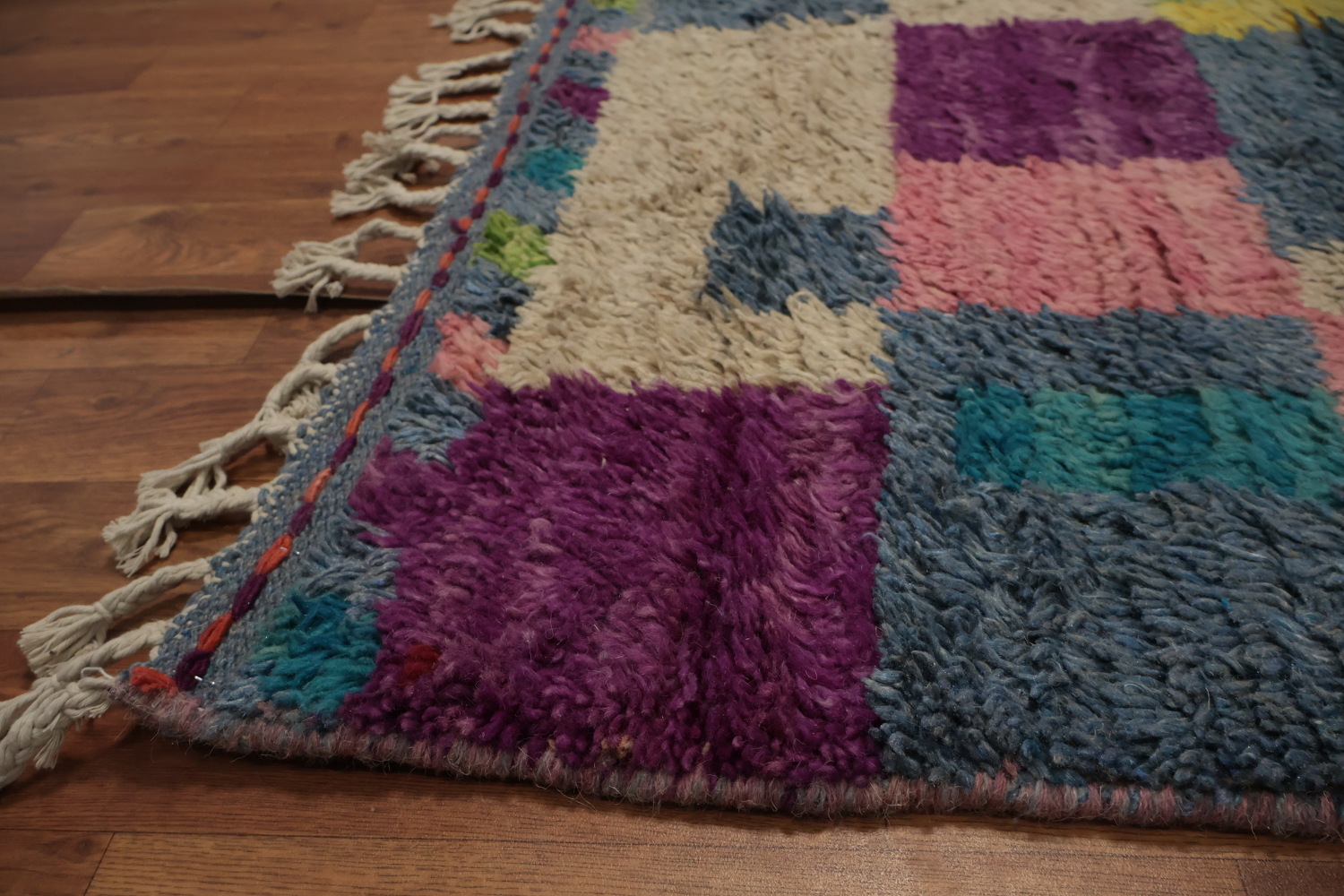 Geometric Plush Moroccan Area Rug 7x10 with Rich Colors