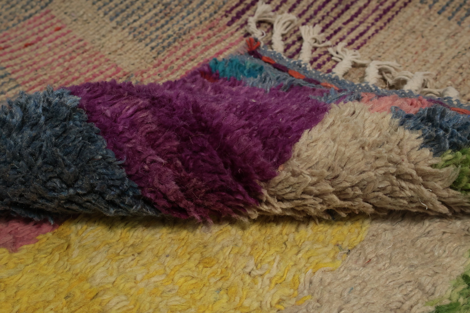Geometric Plush Moroccan Area Rug 7x10 with Rich Colors