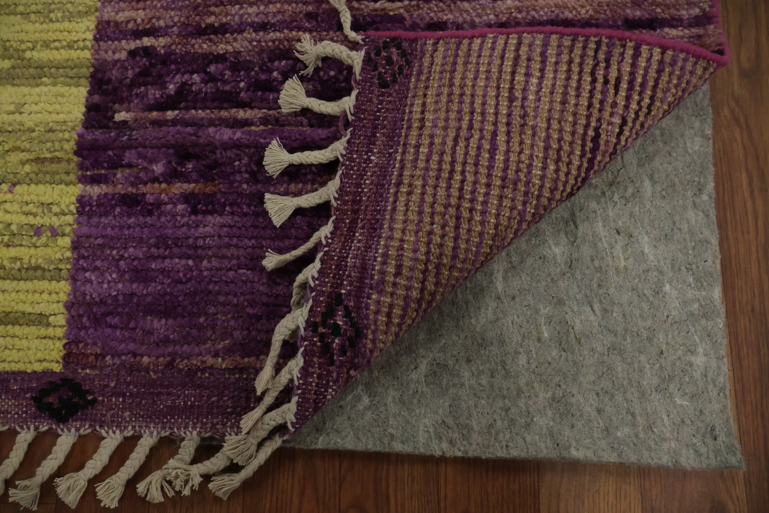 Stylish Abstract Moroccan Area Rug 9x13 Modern Design for Chic Interiors