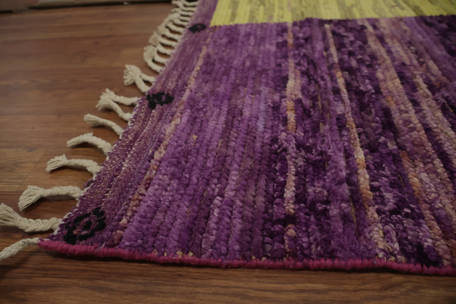 Stylish Abstract Moroccan Area Rug 9x13 Modern Design for Chic Interiors