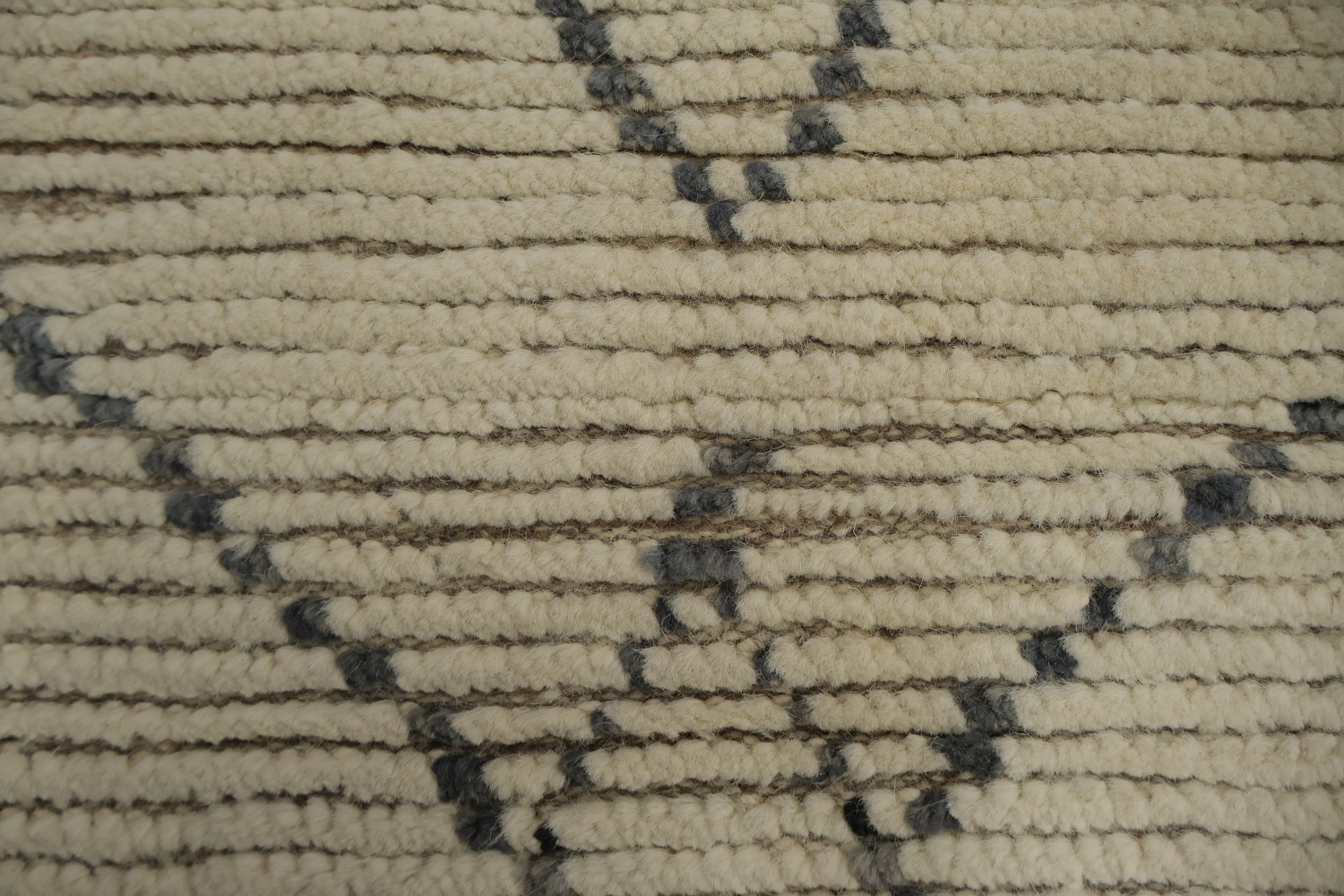 Handmade Moroccan Area Rug 8x11 Elegance and Classic Charm