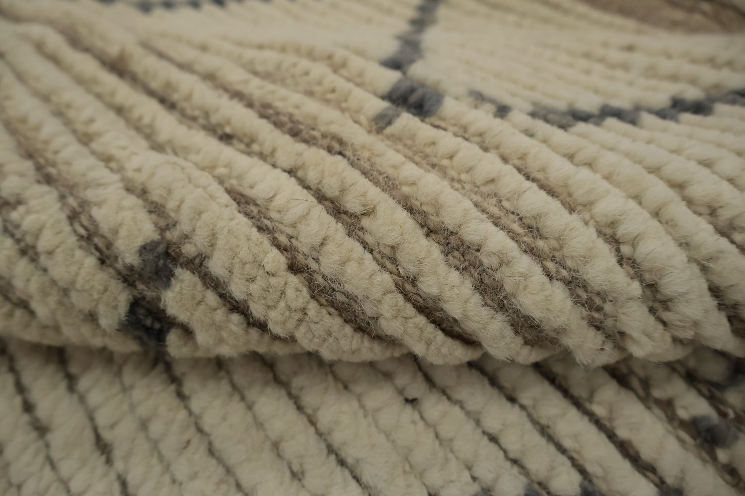 Handmade Moroccan Area Rug 8x11 Elegance and Classic Charm