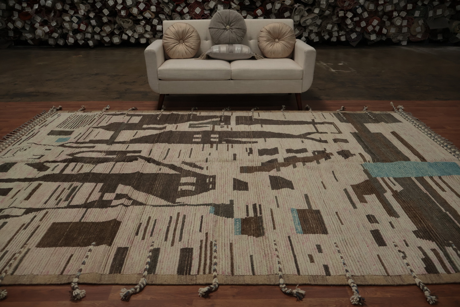 Art-Inspired Moroccan Modern Area Rug 8x12 with Urban Abstract Style